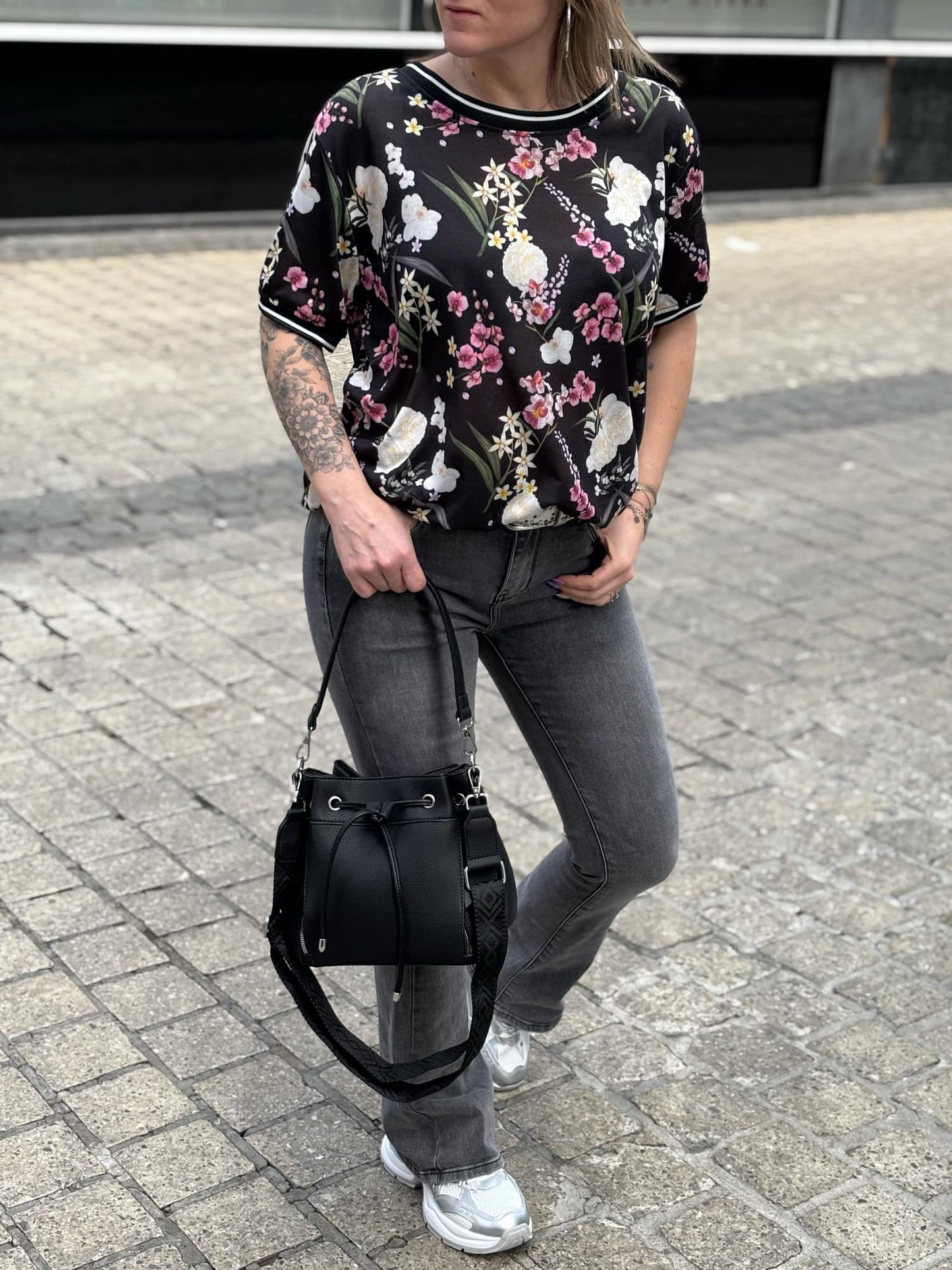SAC LOLA
