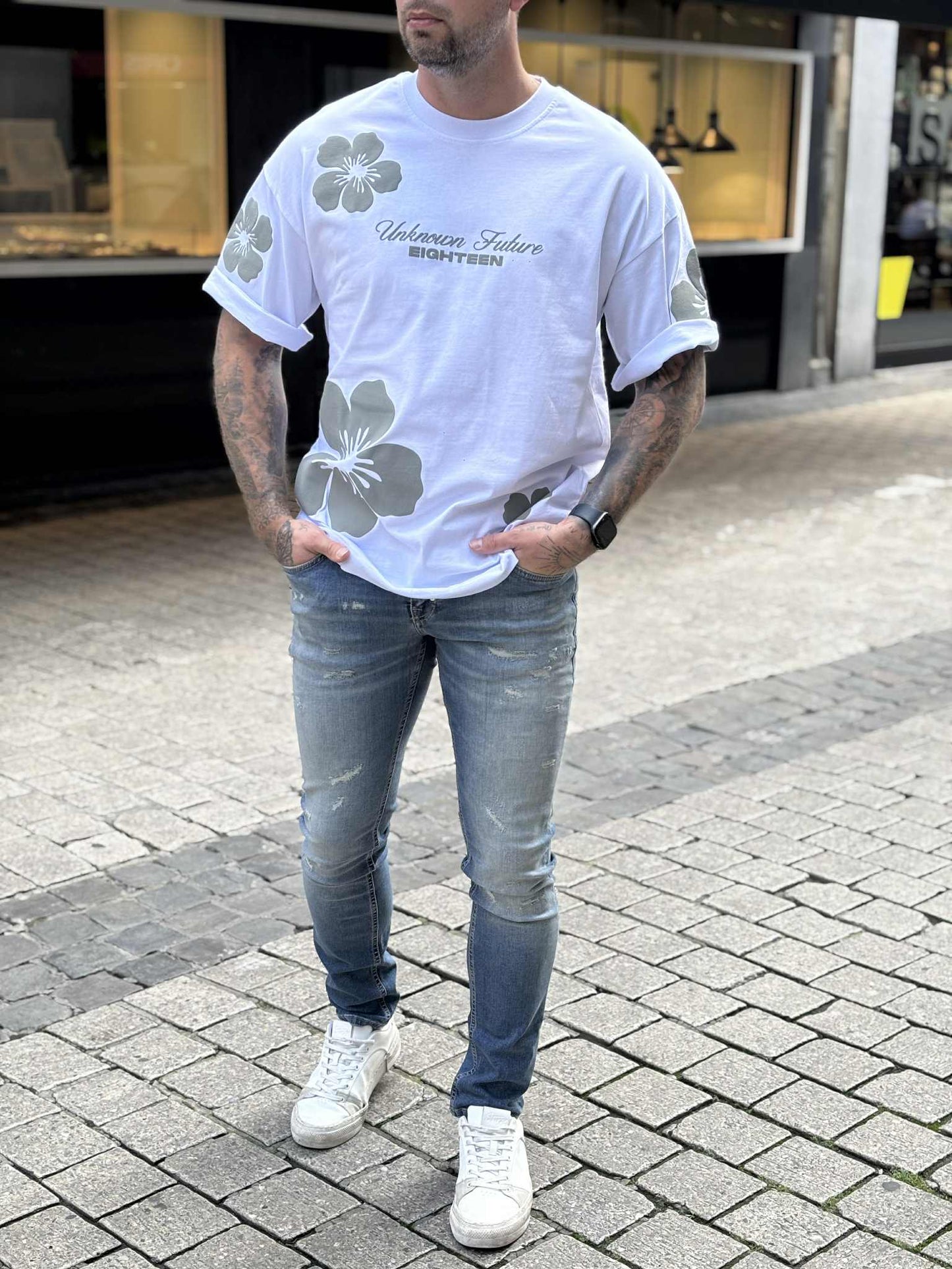 T-SHIRT