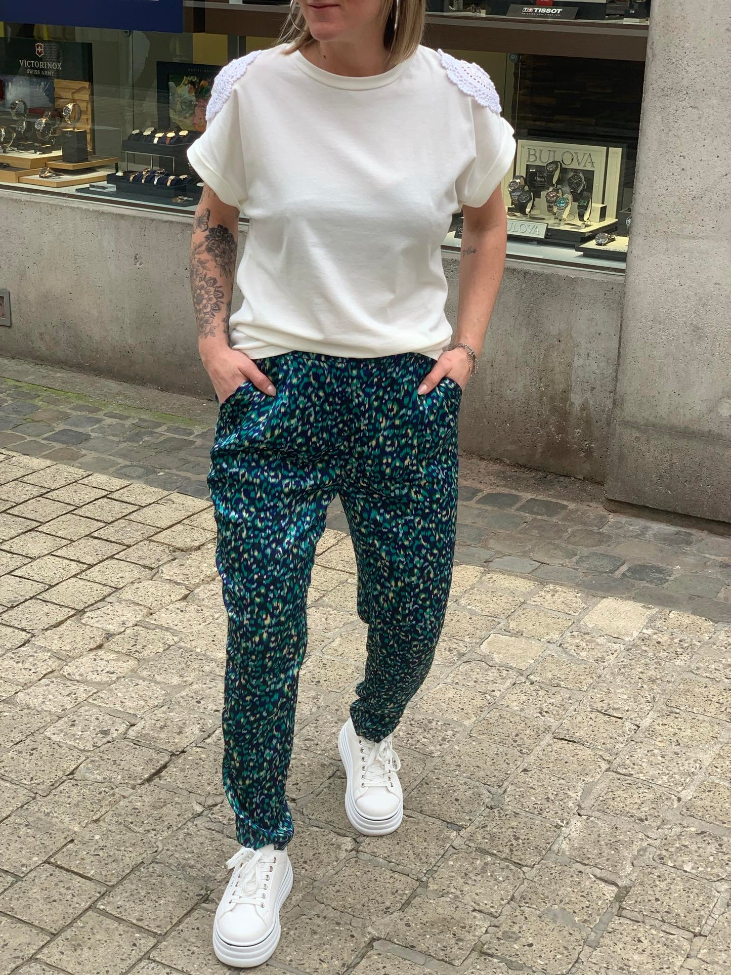 T-SHIRT LILA