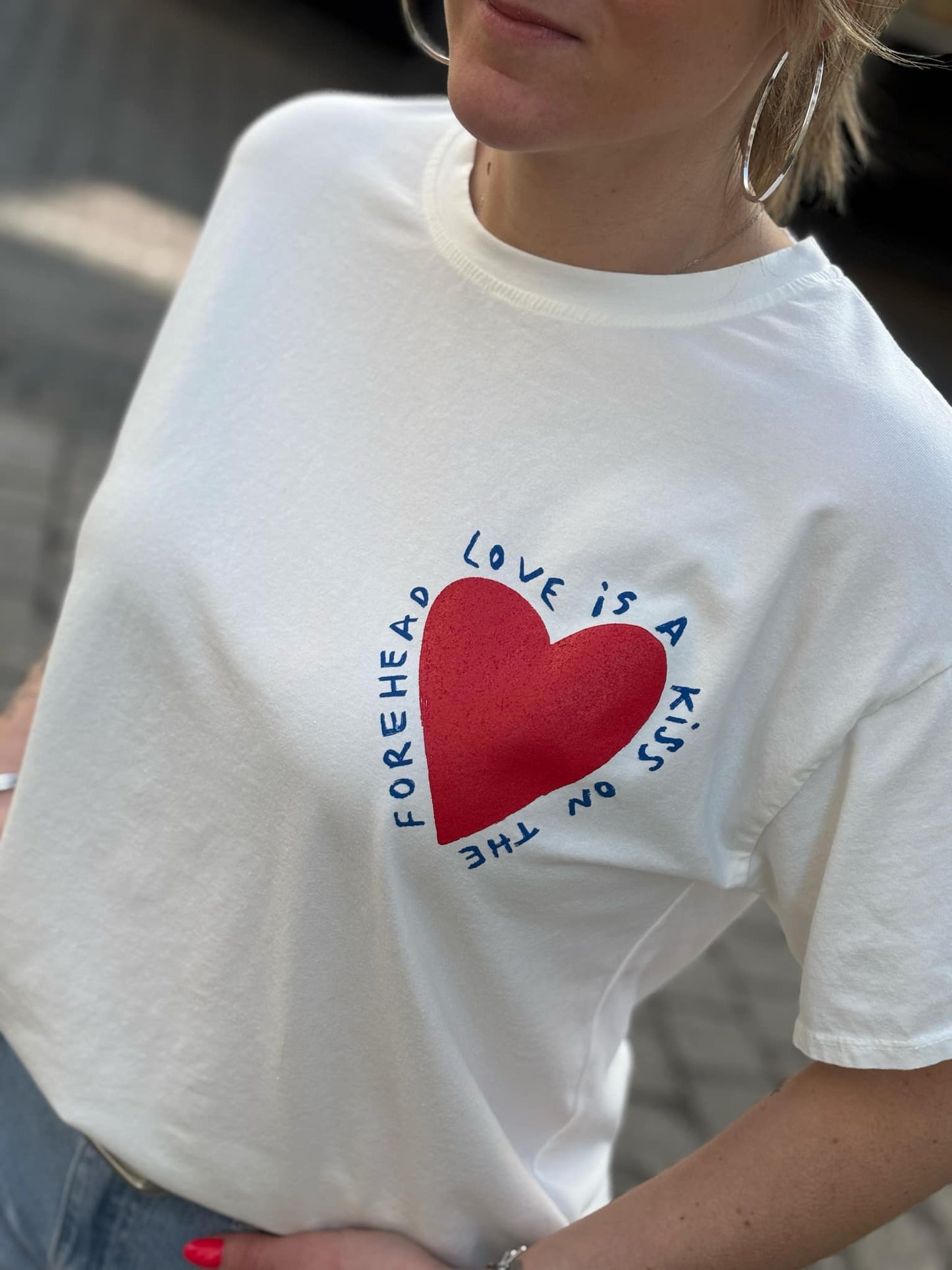 T-SHIRT KISS