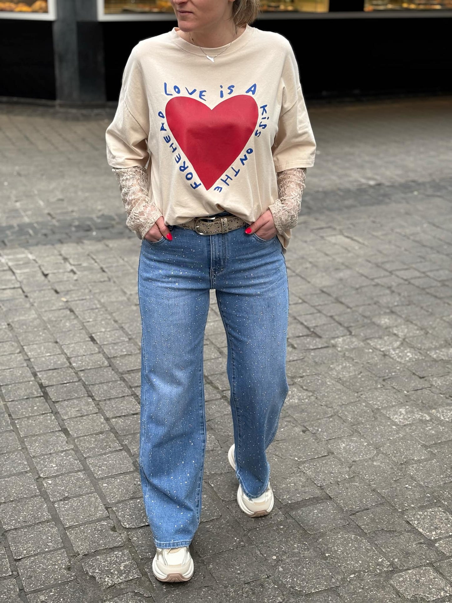 T-SHIRT LOVE