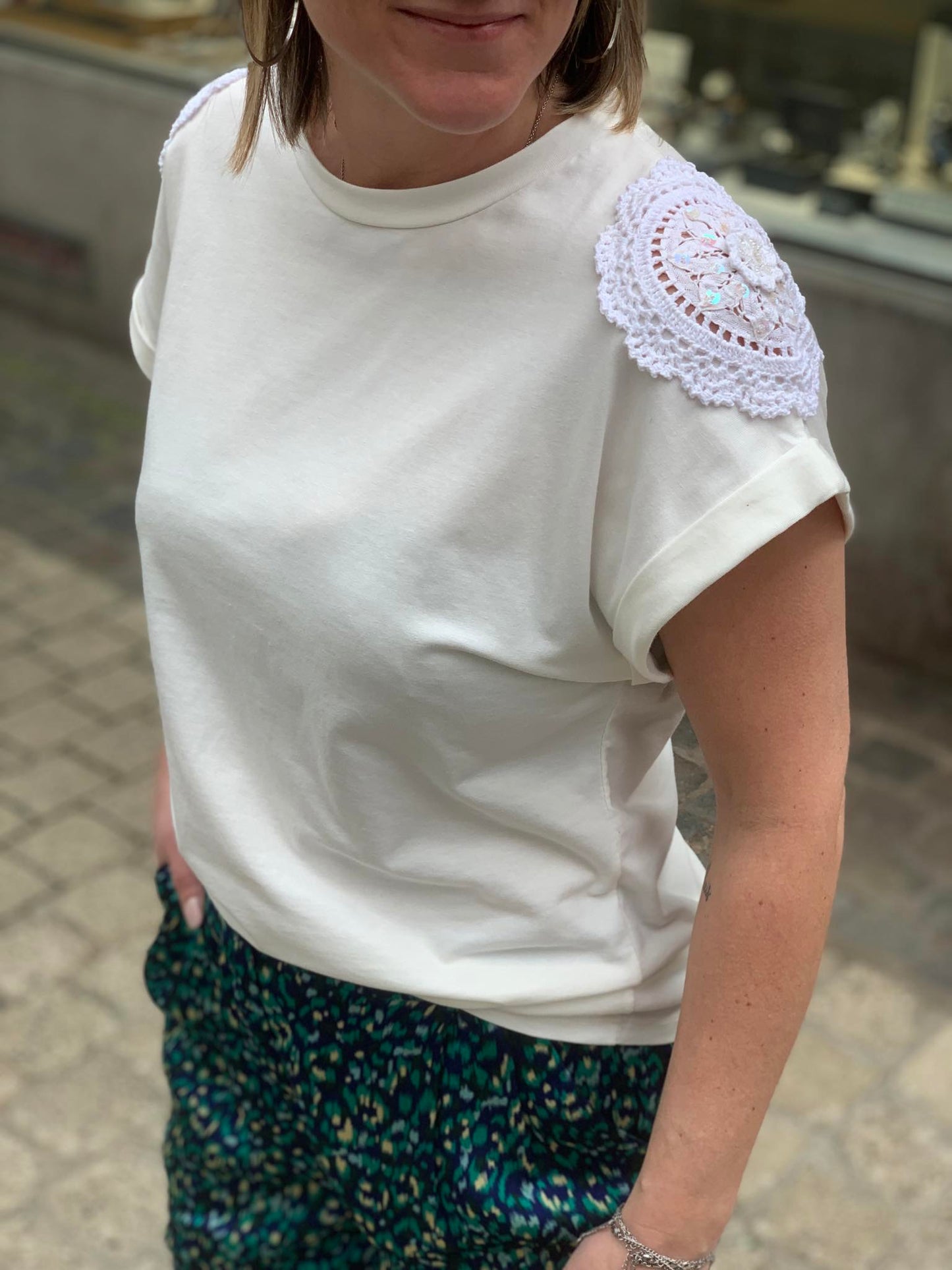 T-SHIRT LILA