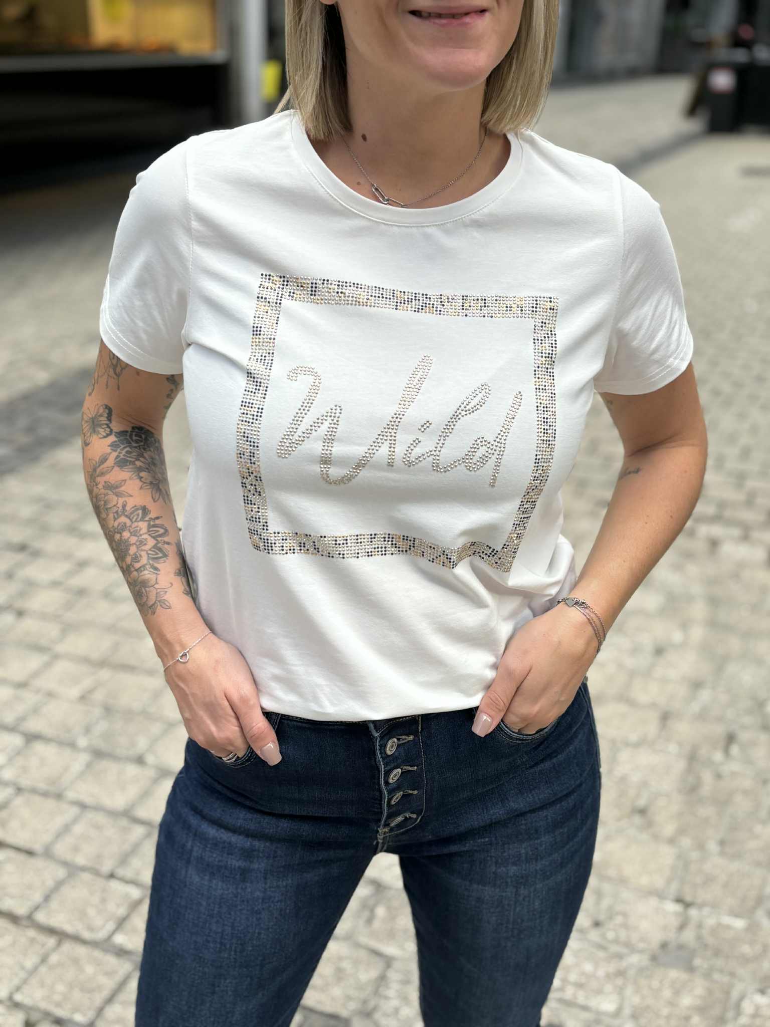 T-SHIRT DEELUXE