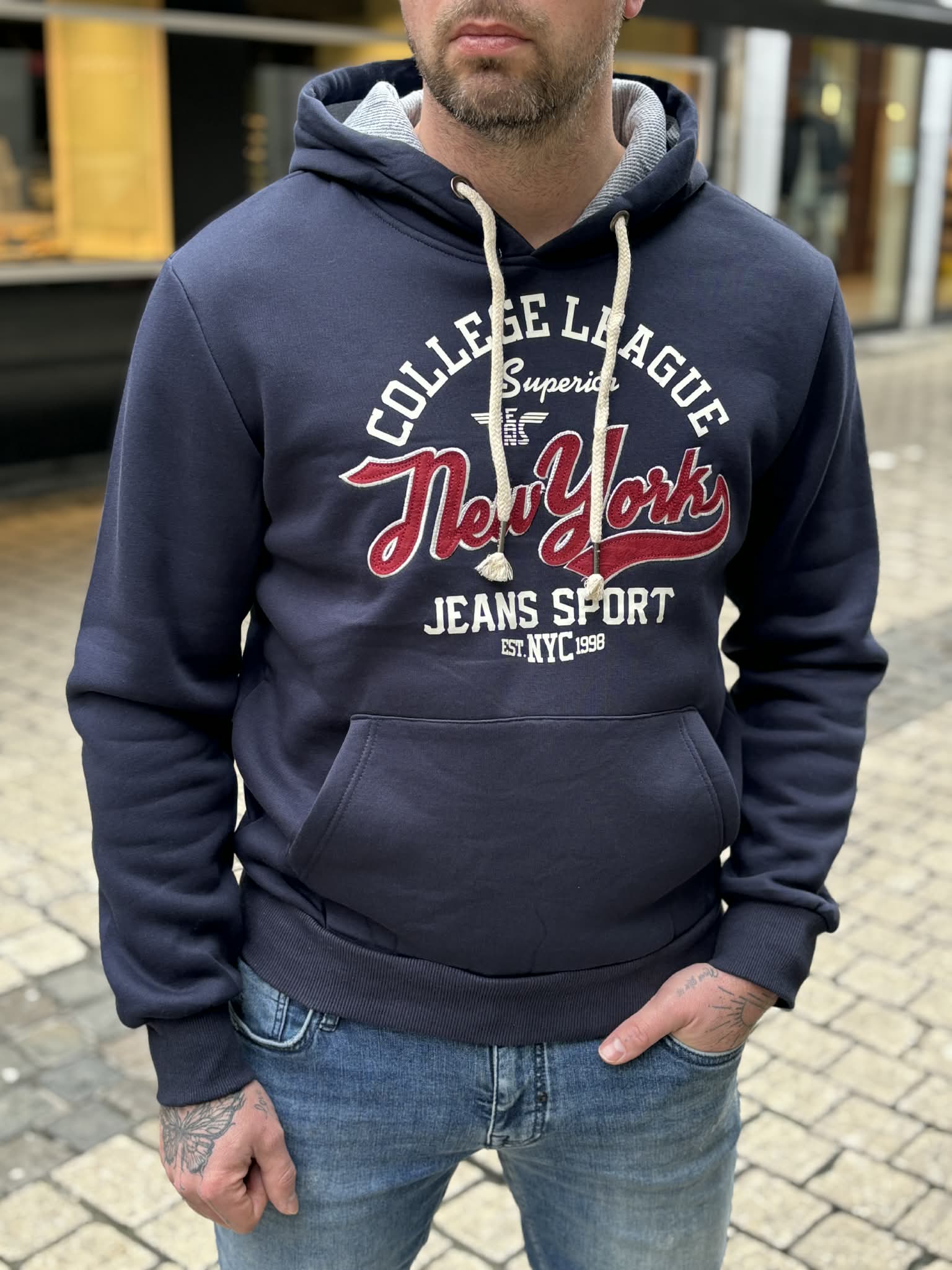 SWEAT LEAGUE