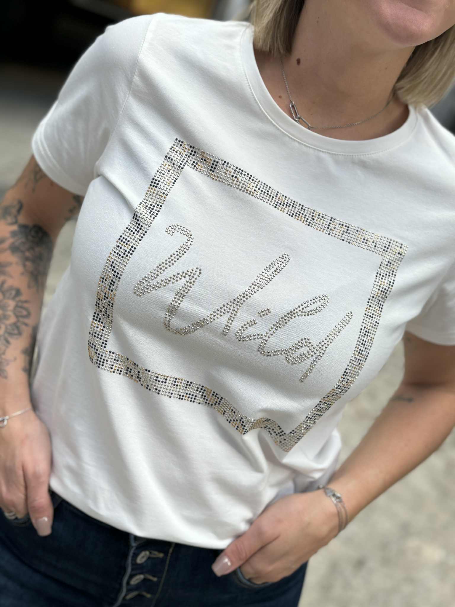 T-SHIRT DEELUXE