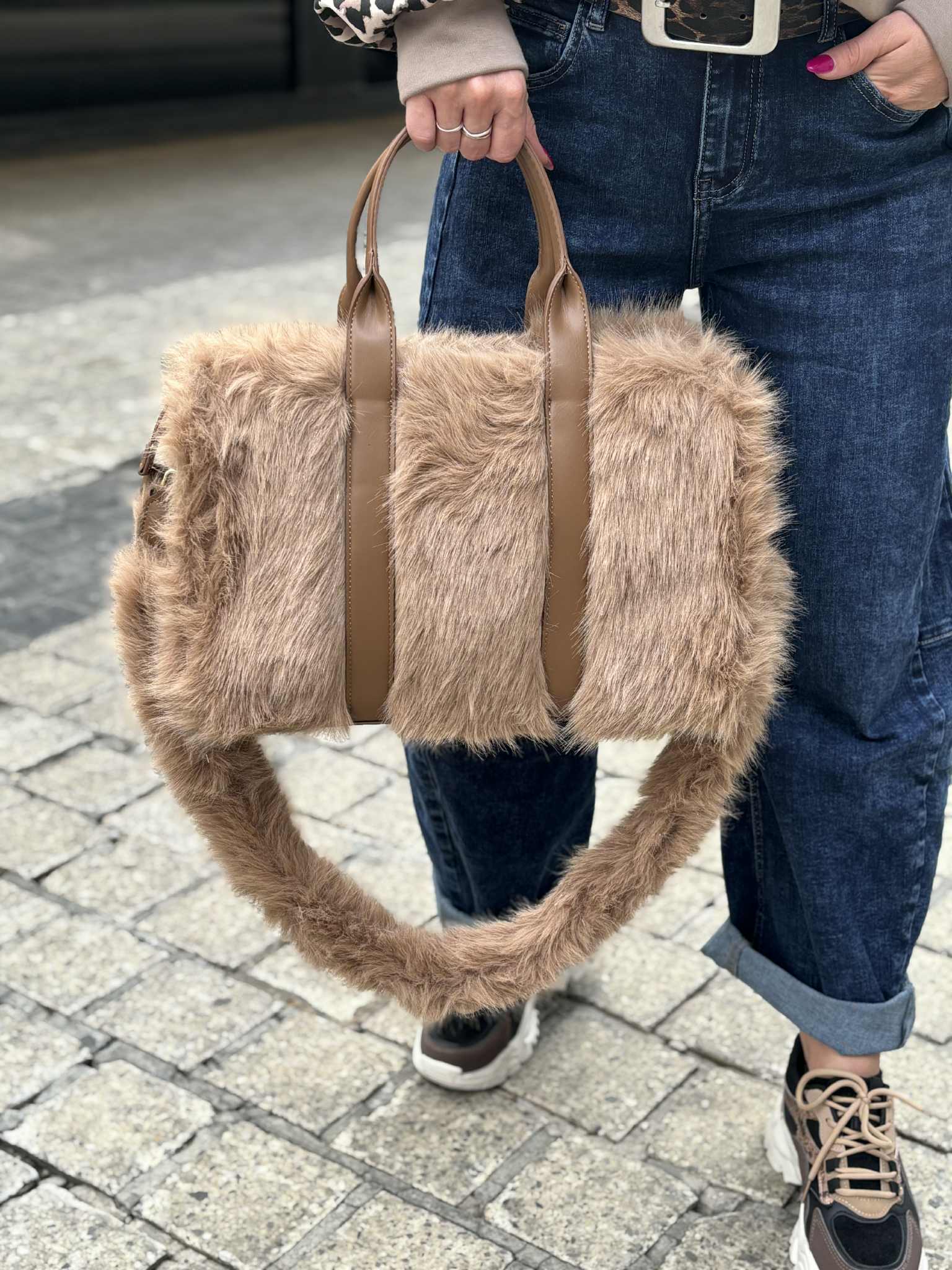 SAC CARYS