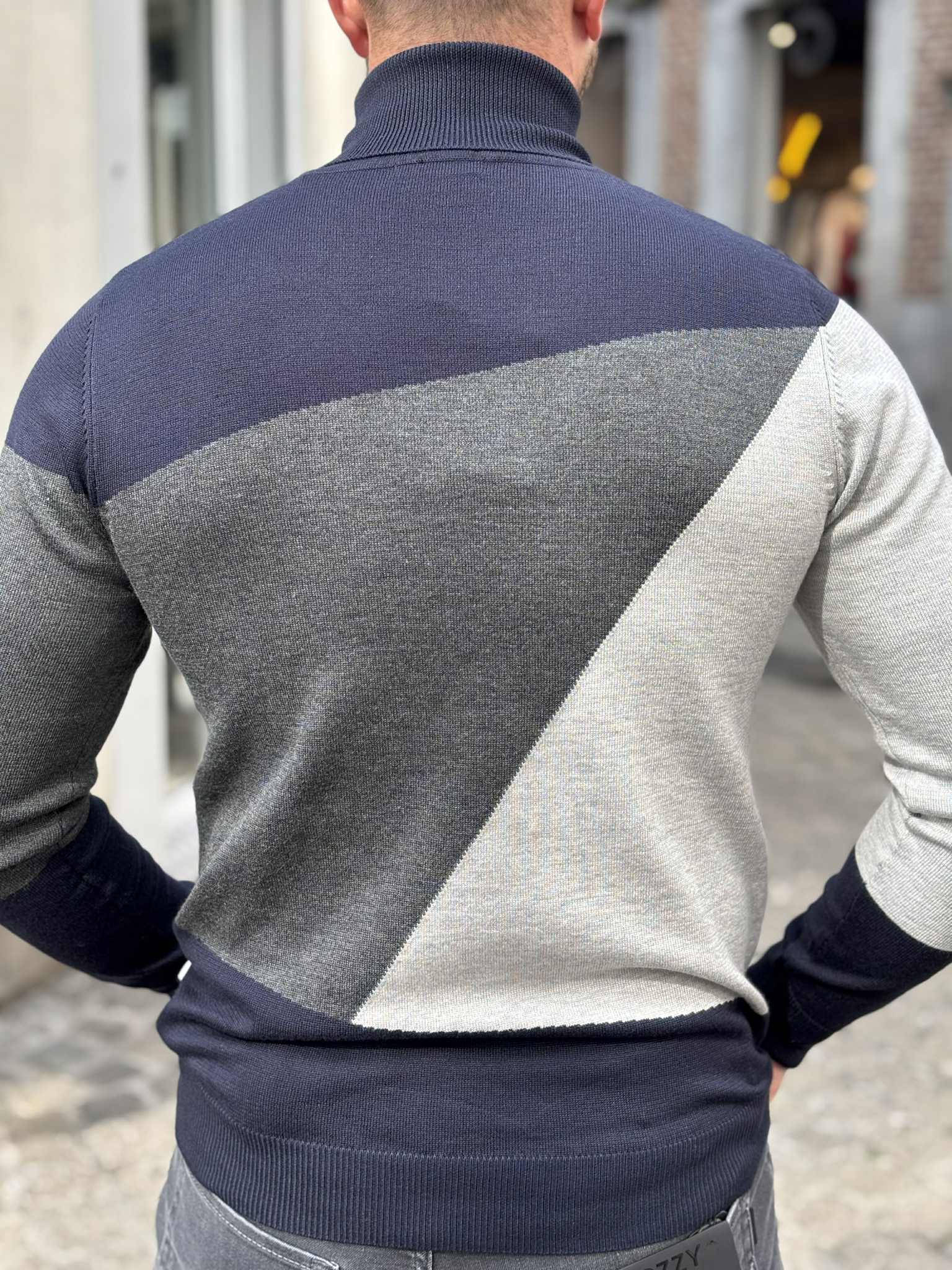 PULL SEINSE