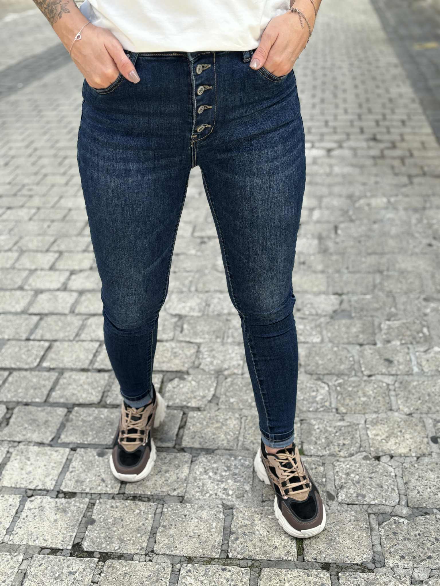 JEANS LOLA