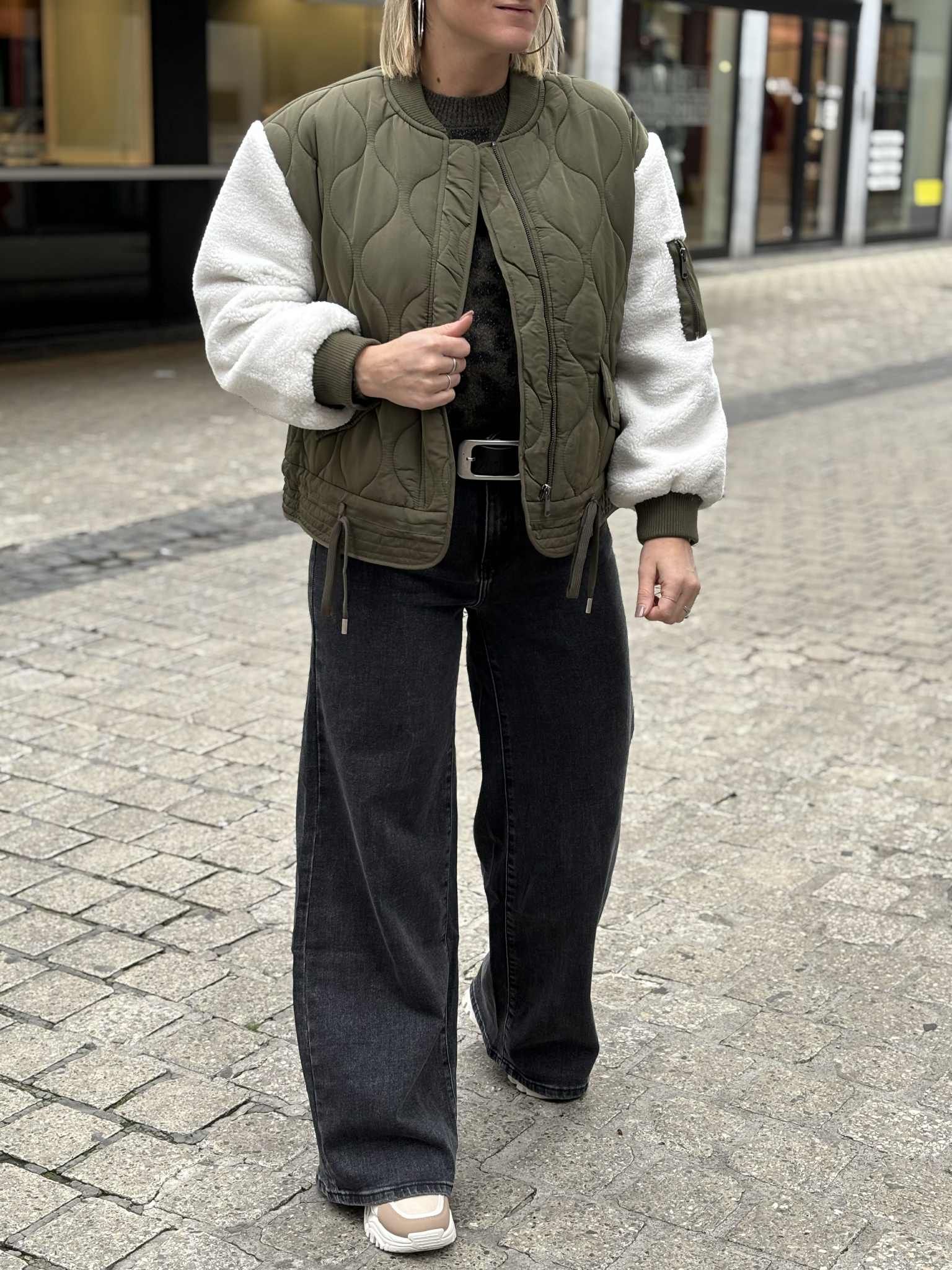VESTE SOFIA