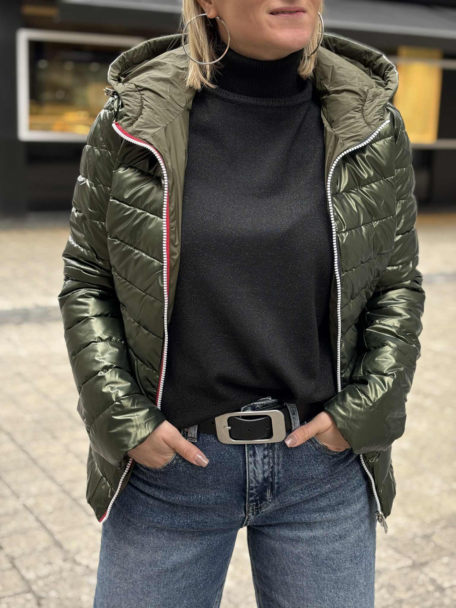 VESTE CLARA