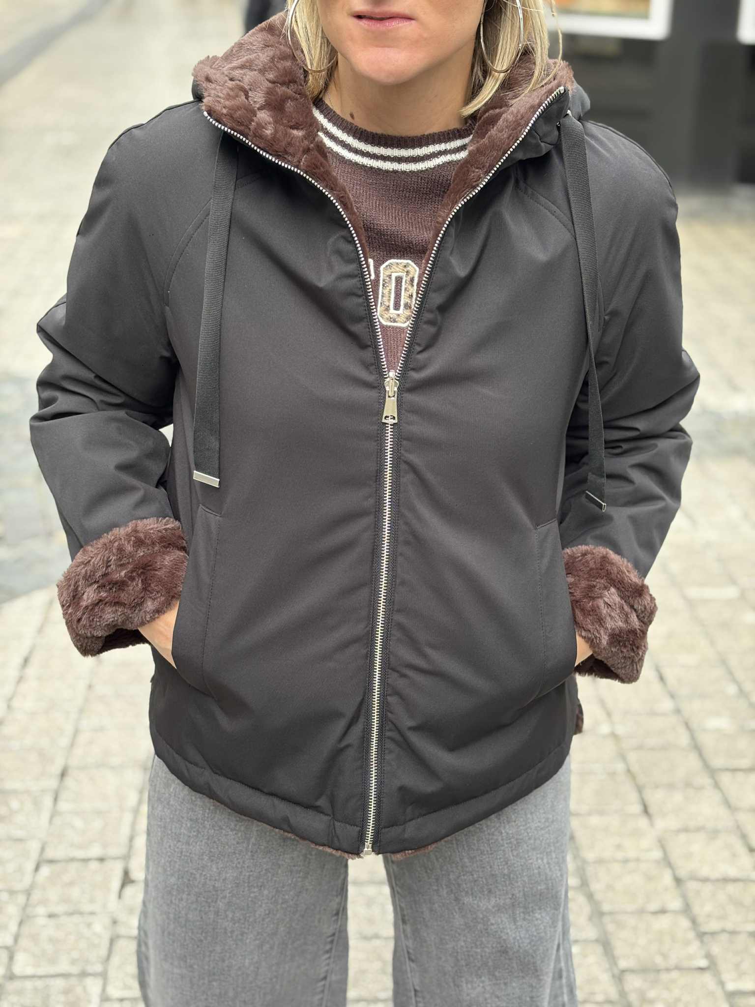 VESTE MIA