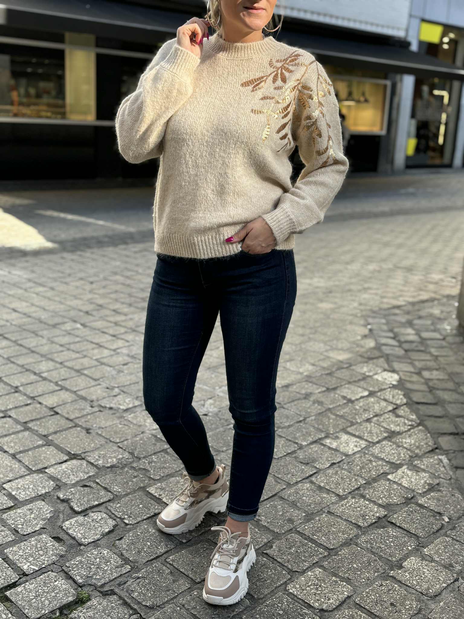 PULL DEELUXE