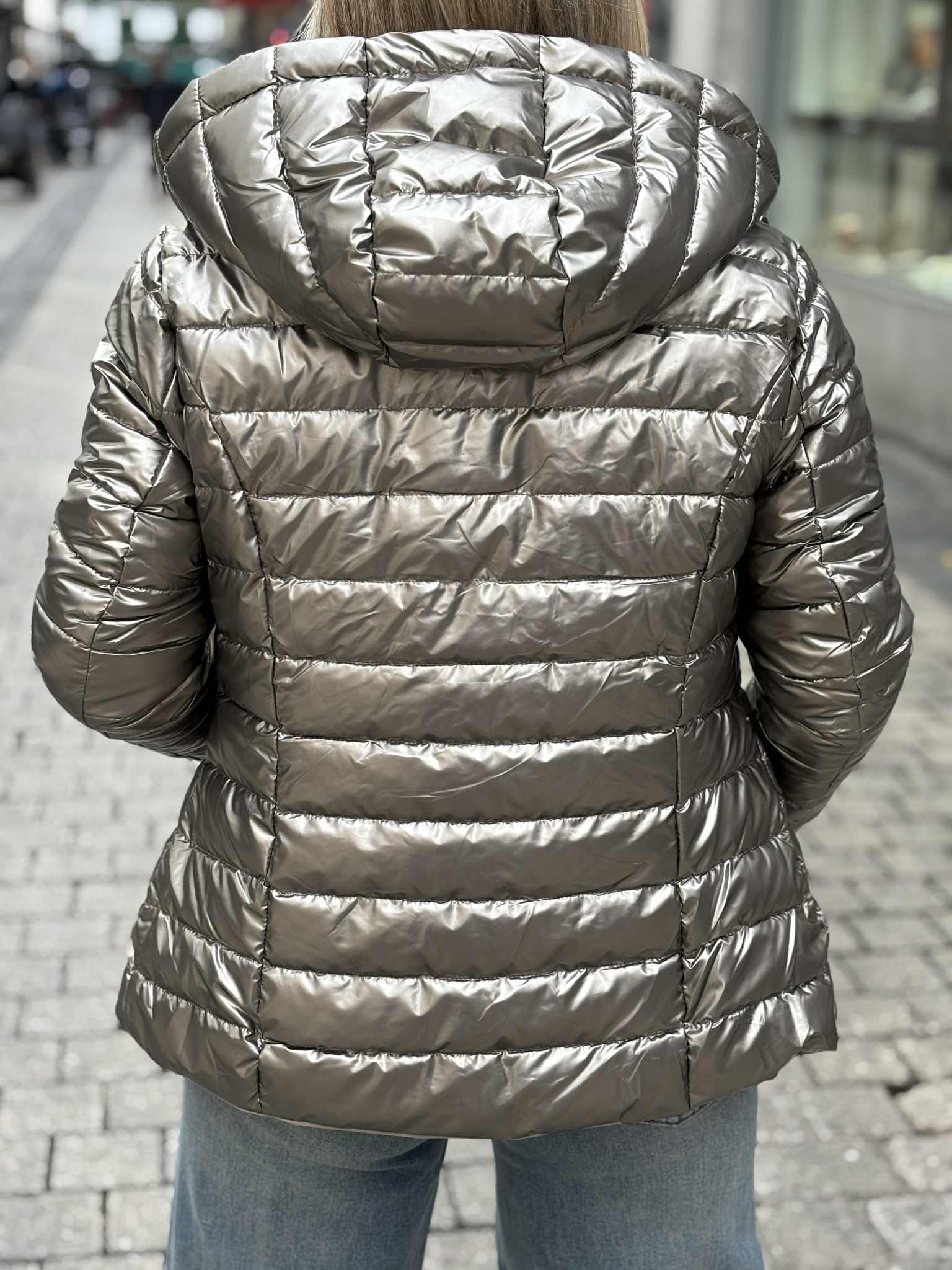 VESTE CLARA