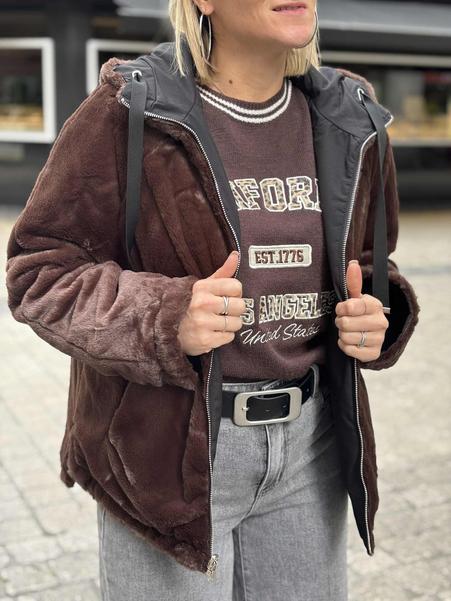 VESTE MIA