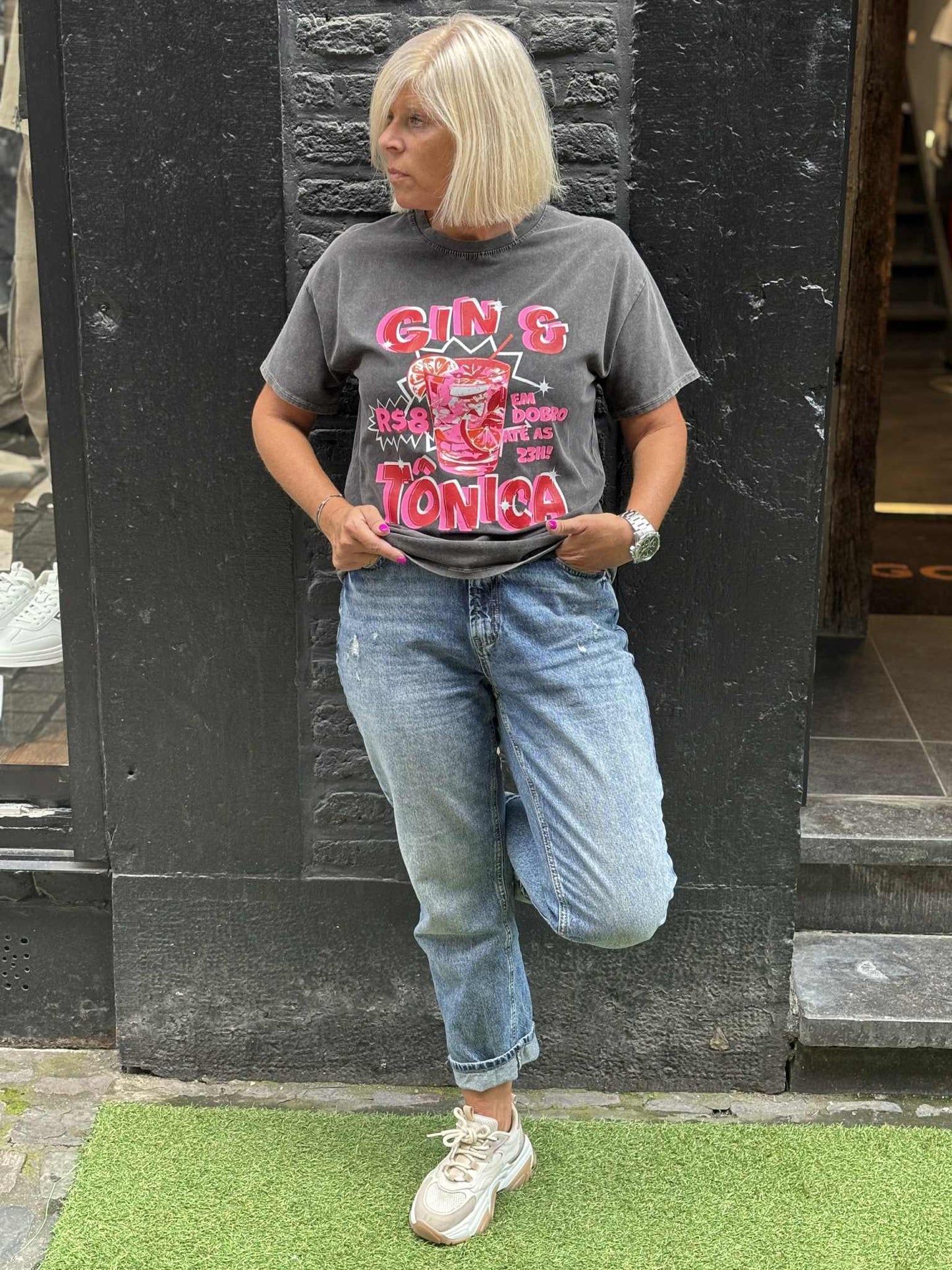 T-SHIRT GIN