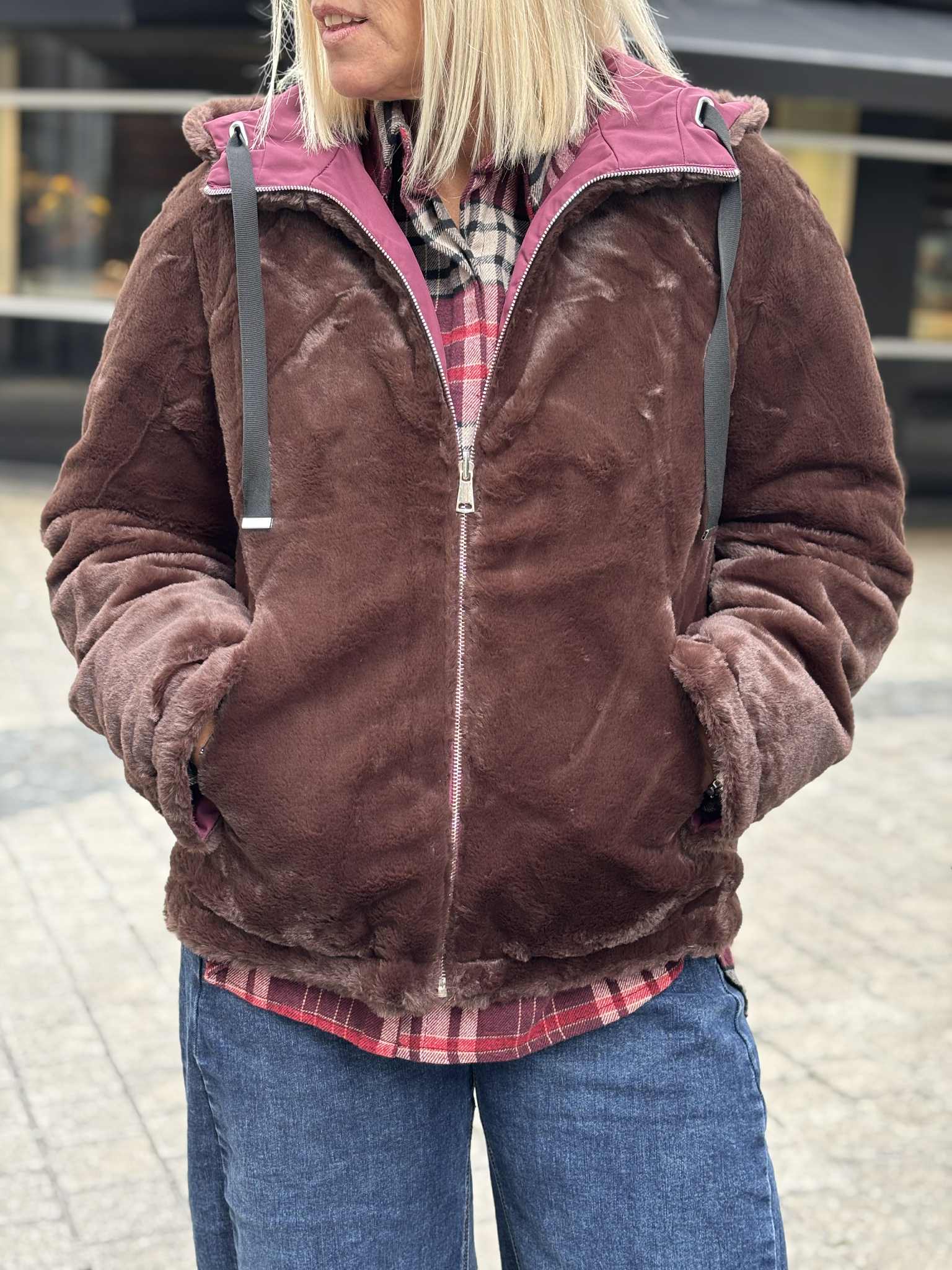 VESTE MIA