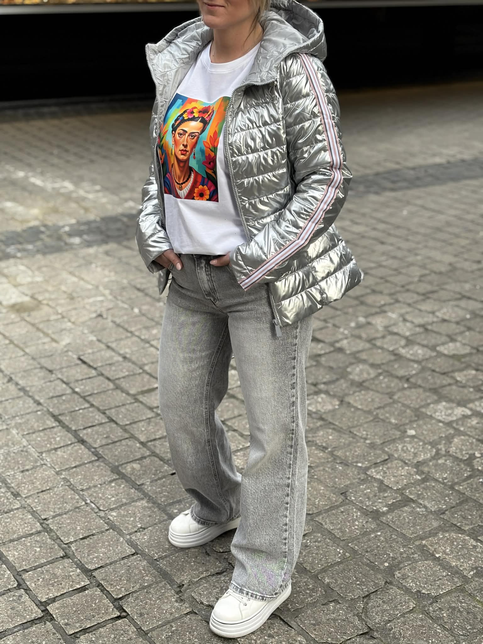 VESTE CLARA