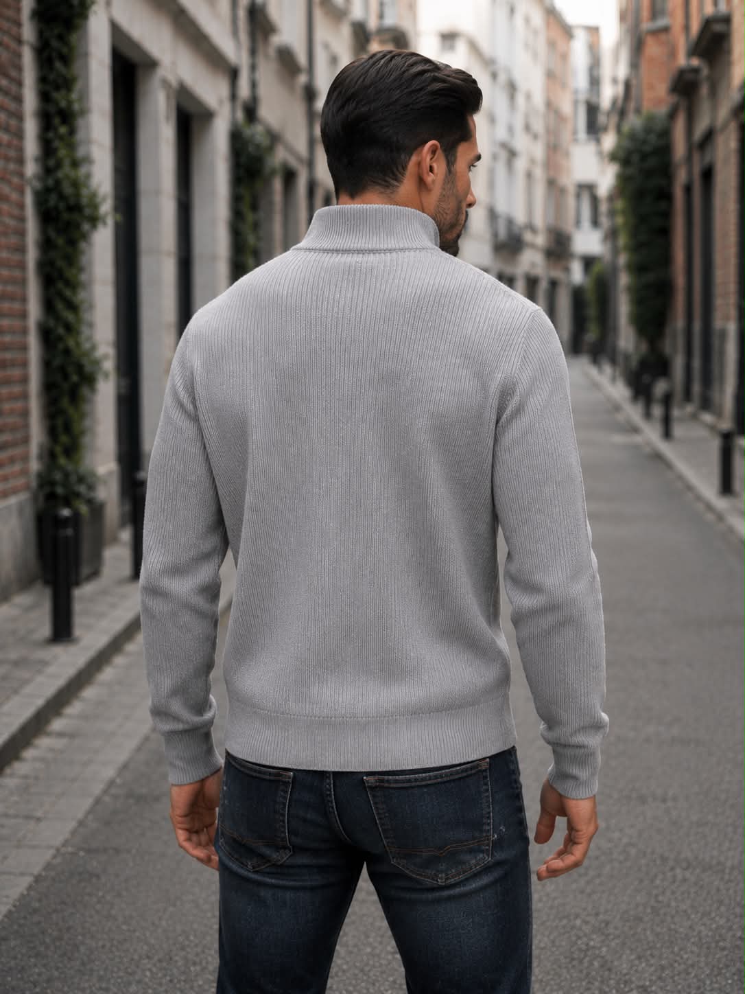 PULL HUGO