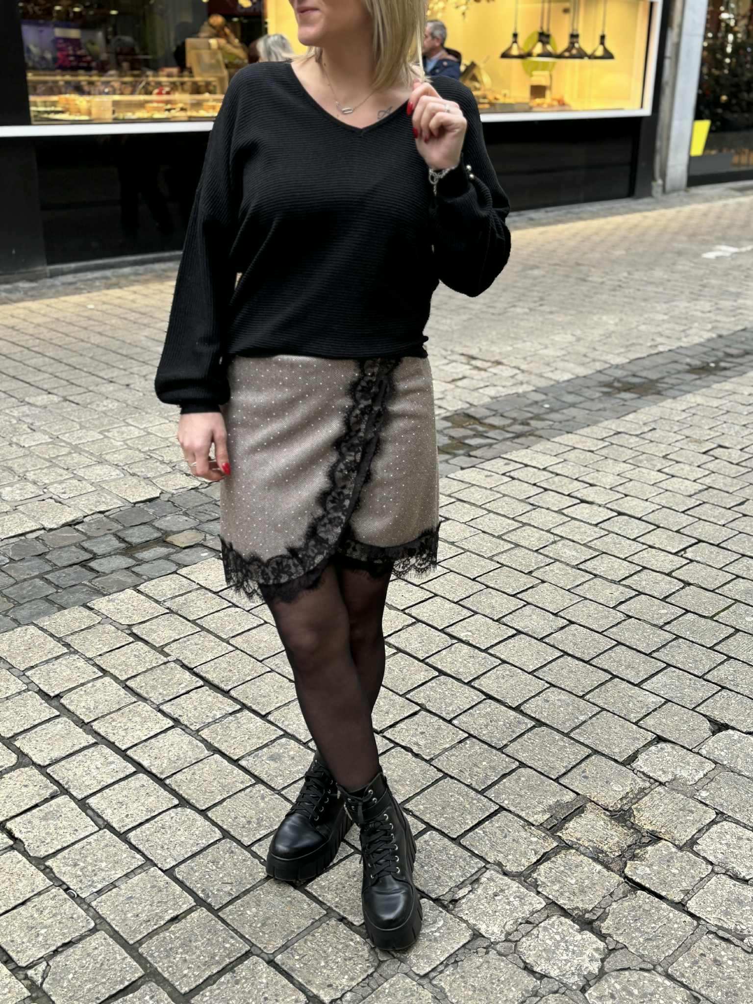 PULL DEELUXE