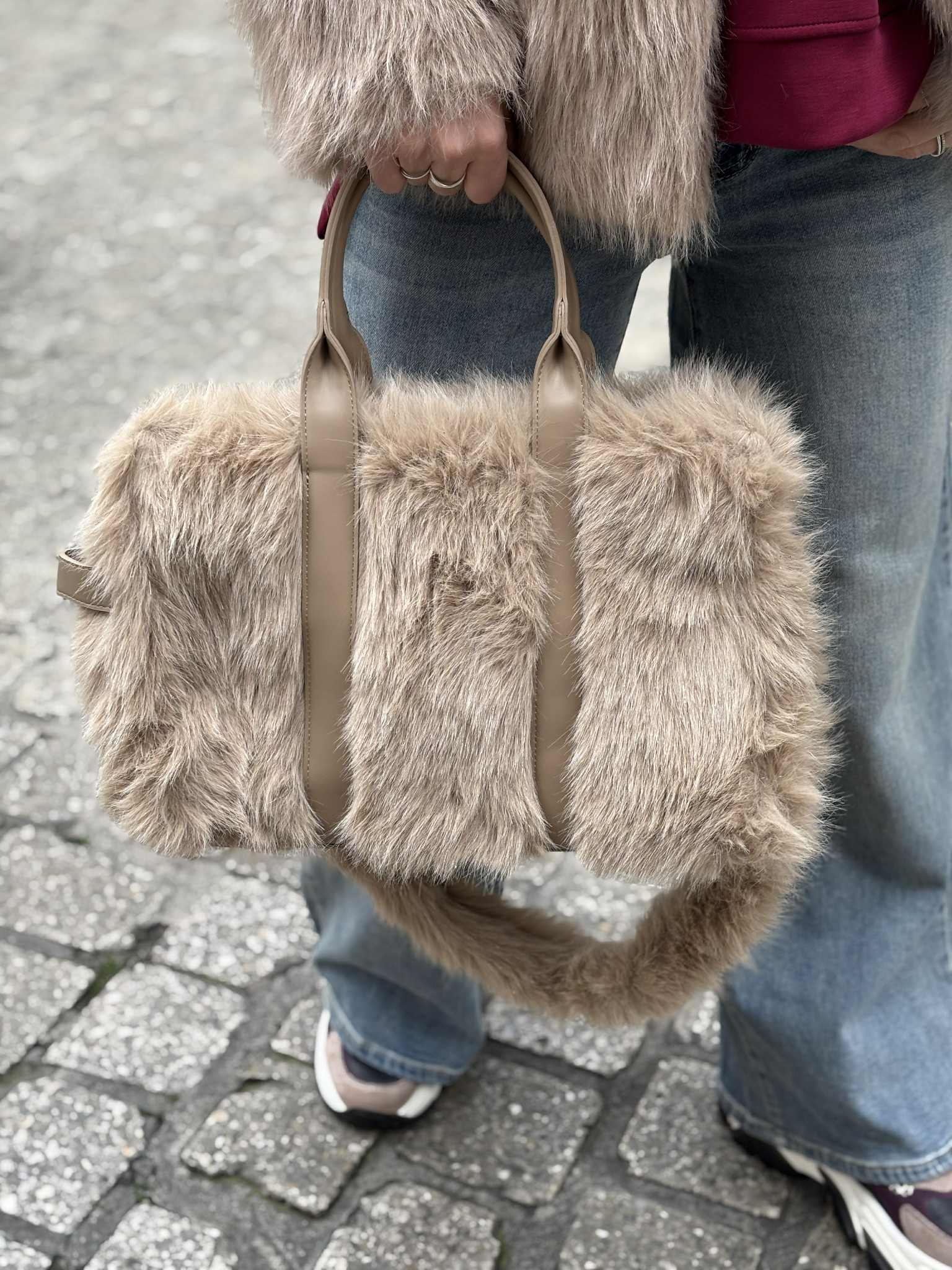 SAC CARYS
