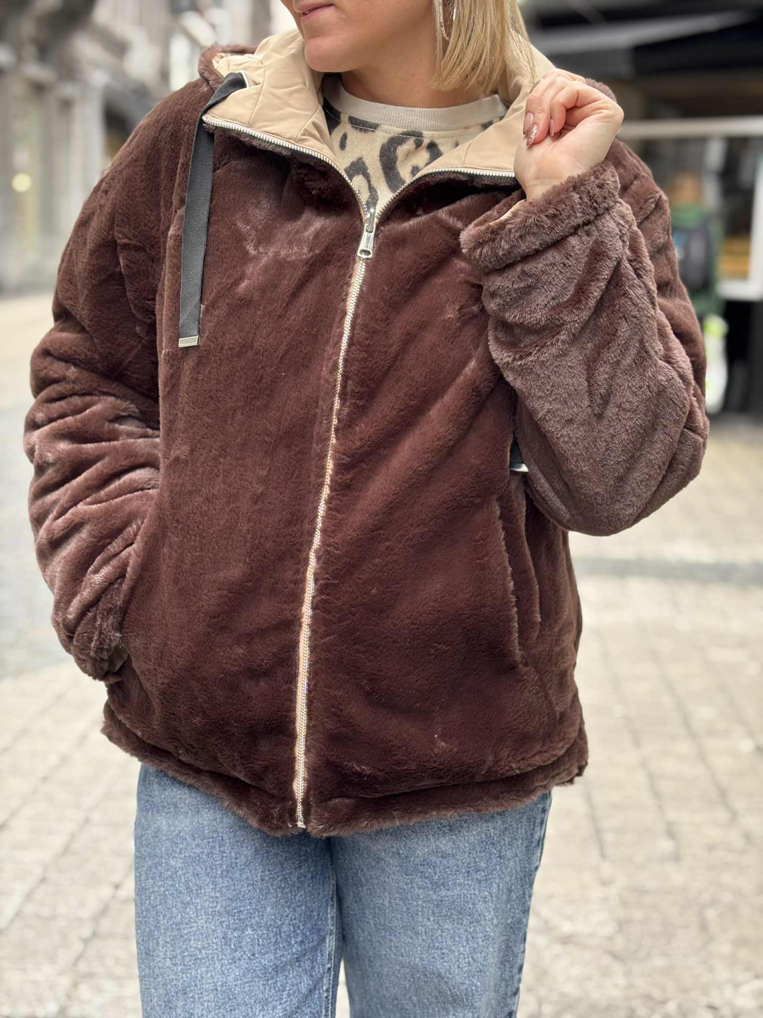 VESTE MIA