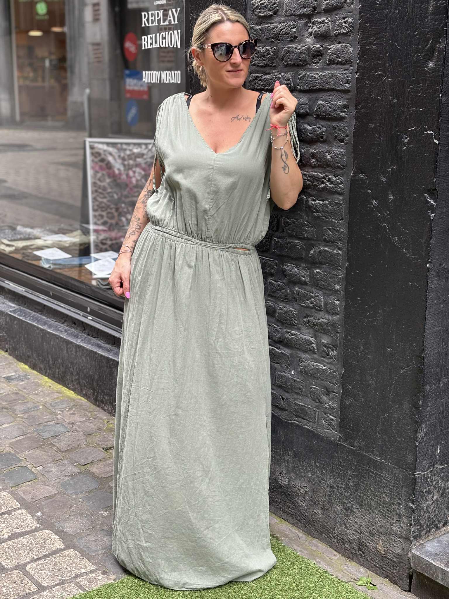 ROBE JUNE