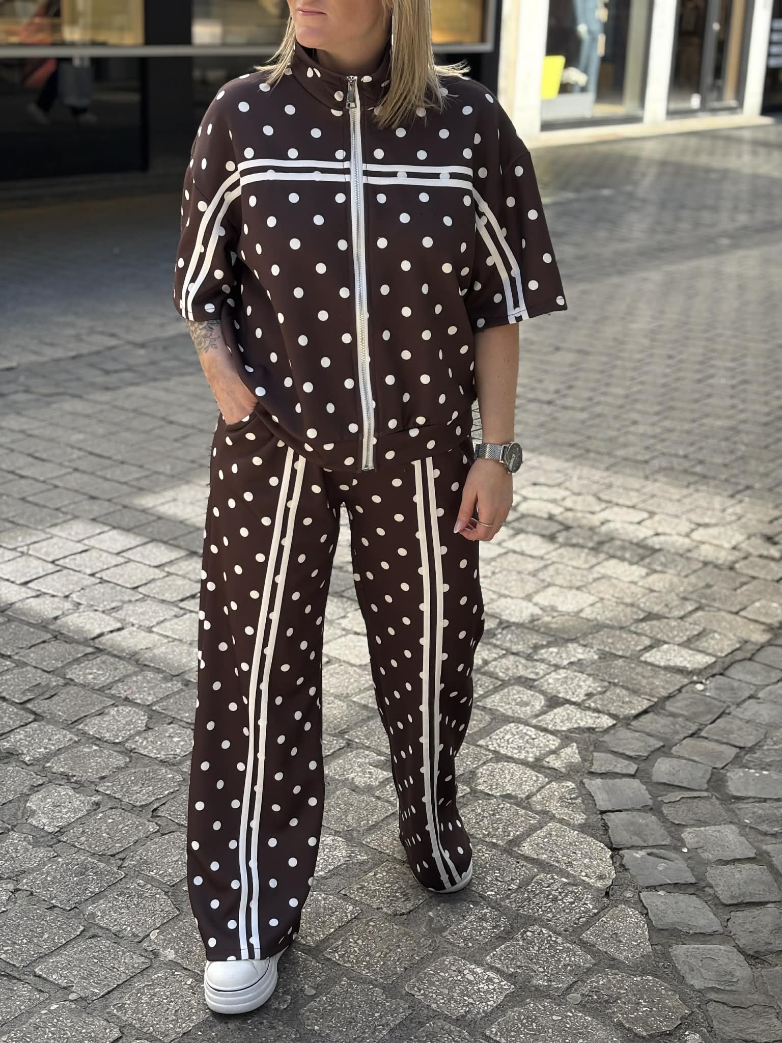 ENSEMBLE NAÏS