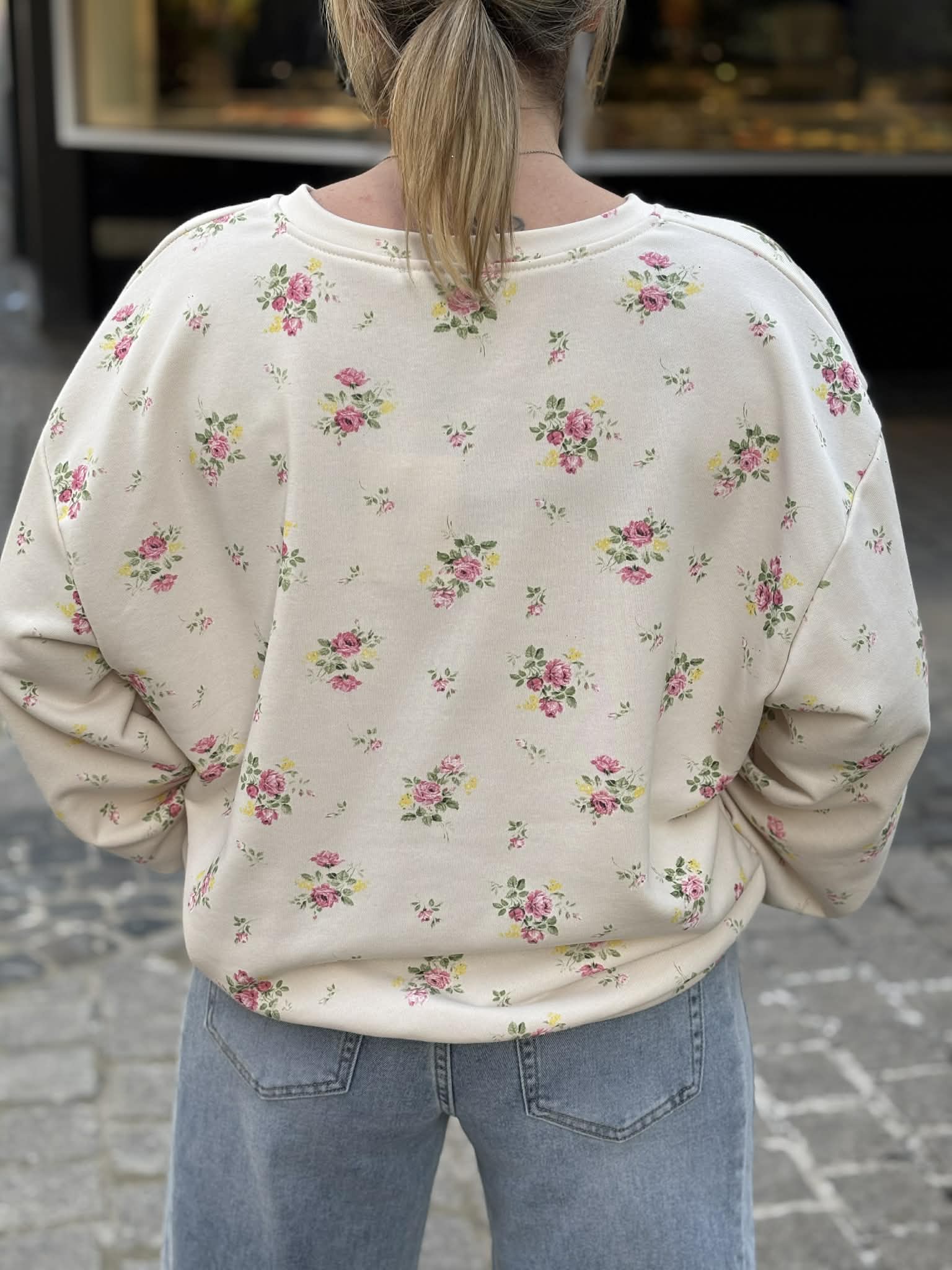 SWEAT ROSY
