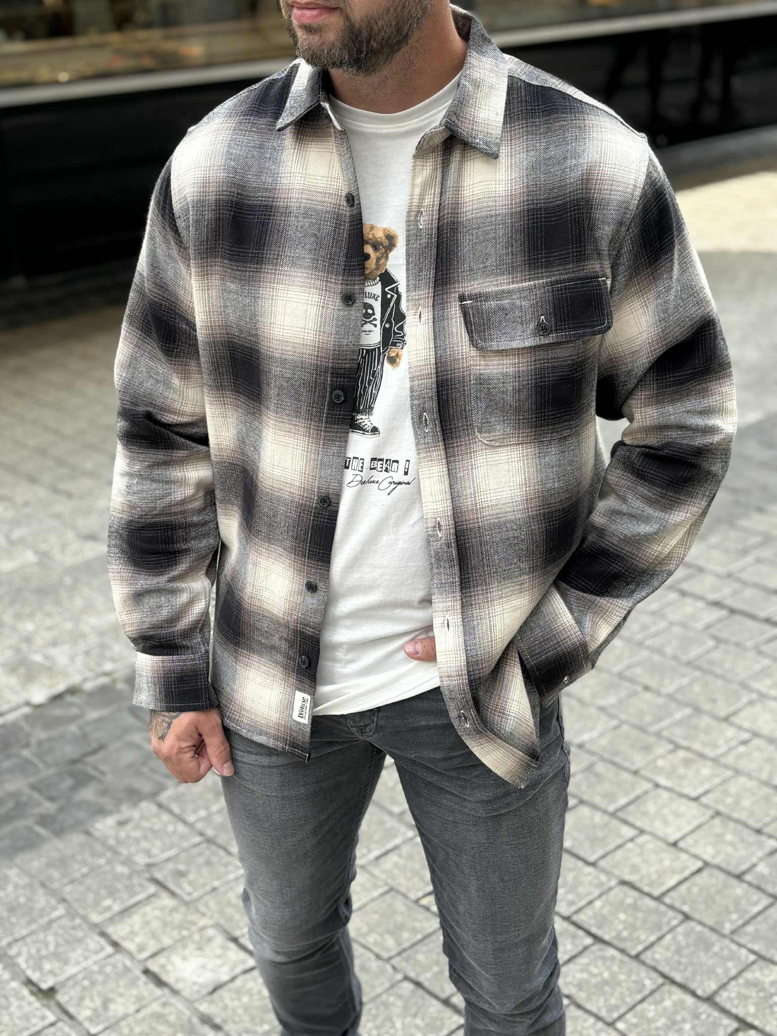 T-SHIRT DEELUXE