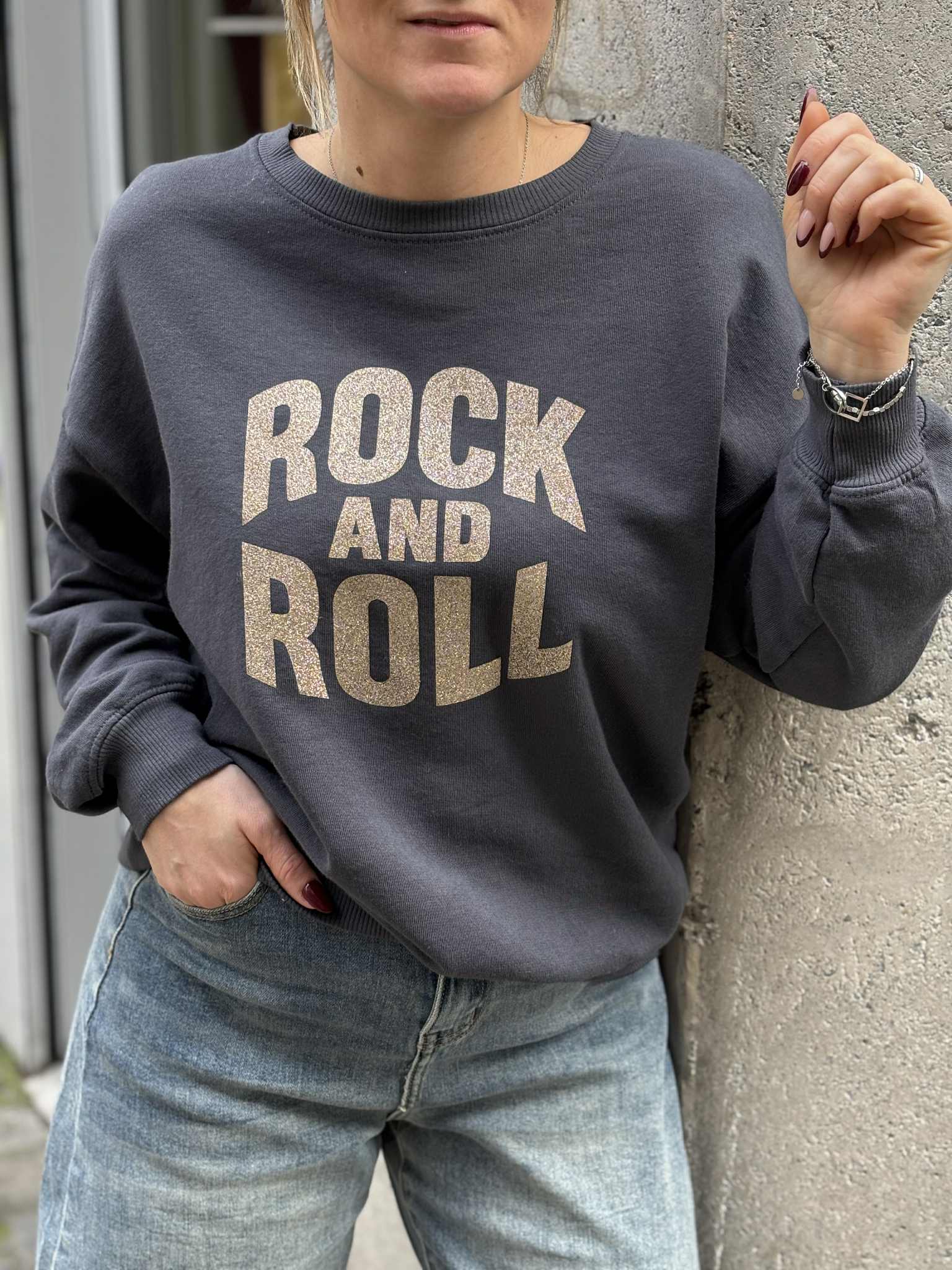 SWEAT ROCK & ROLL