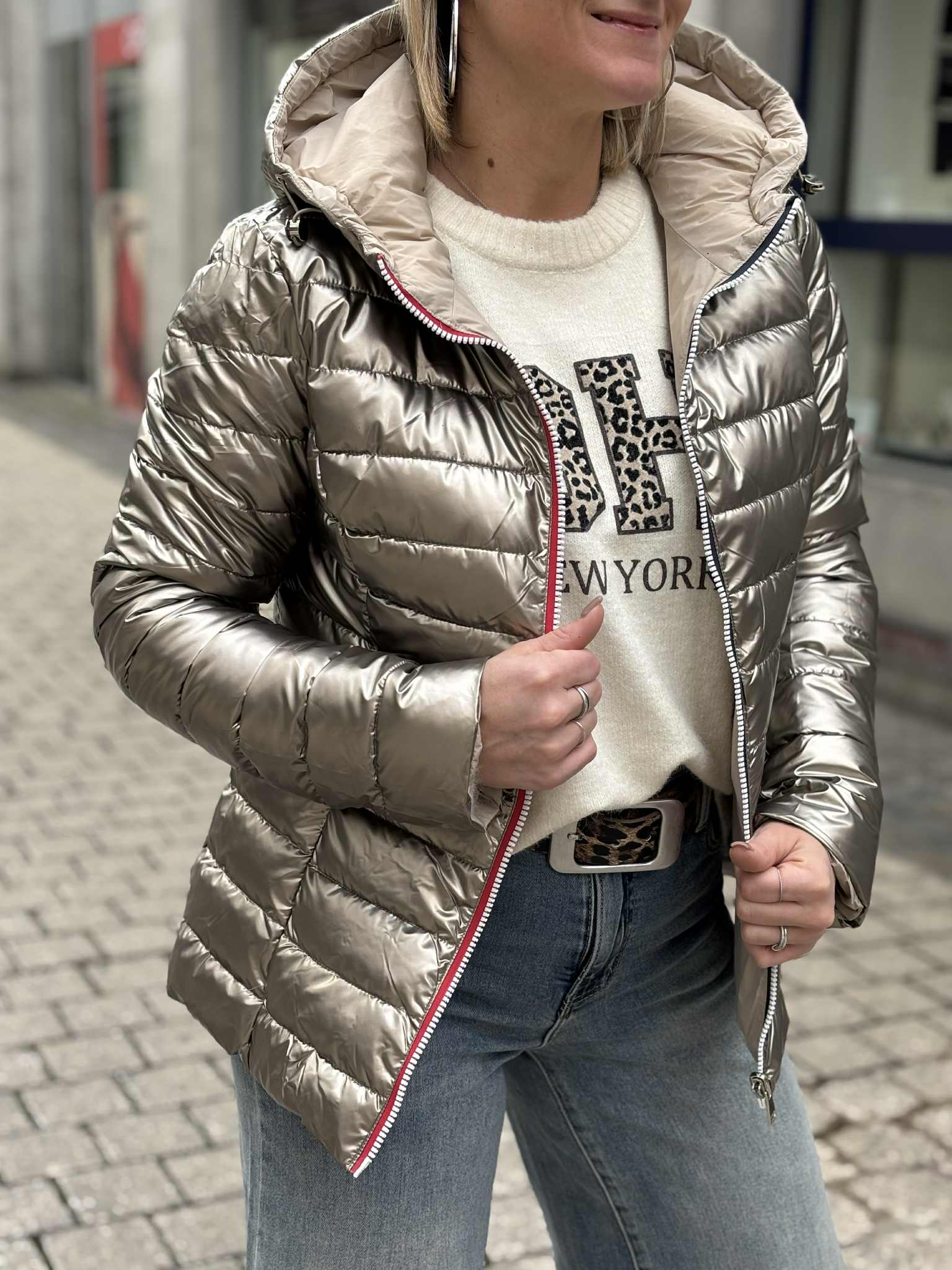 VESTE CLARA