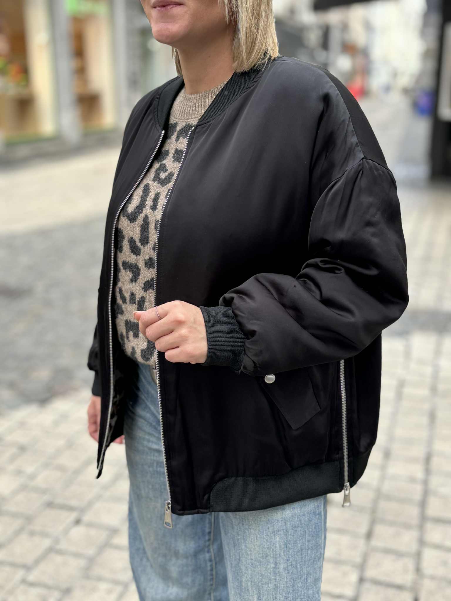 BOMBER VIRGINIA