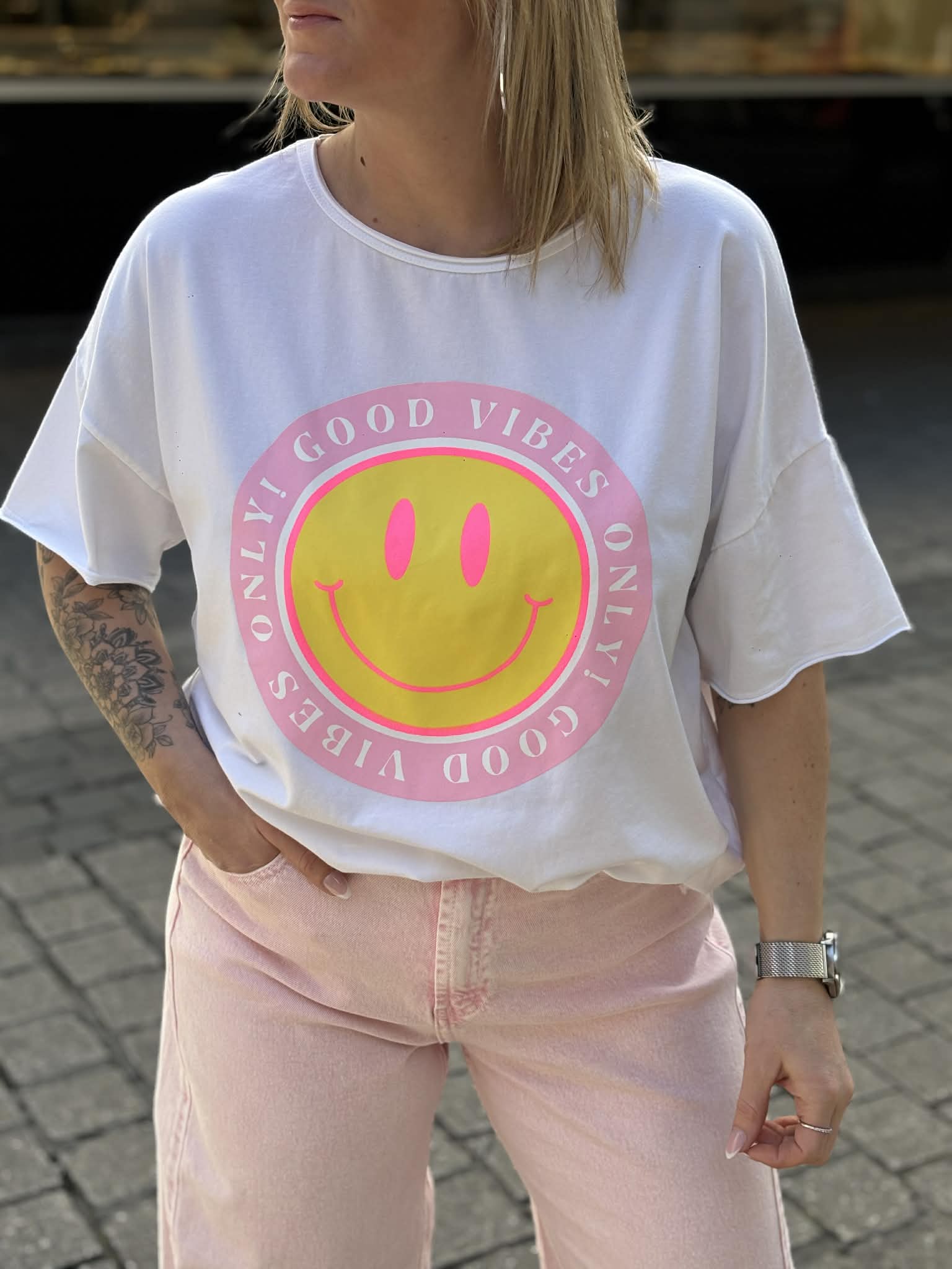 T-SHIRT GOOD VIBES