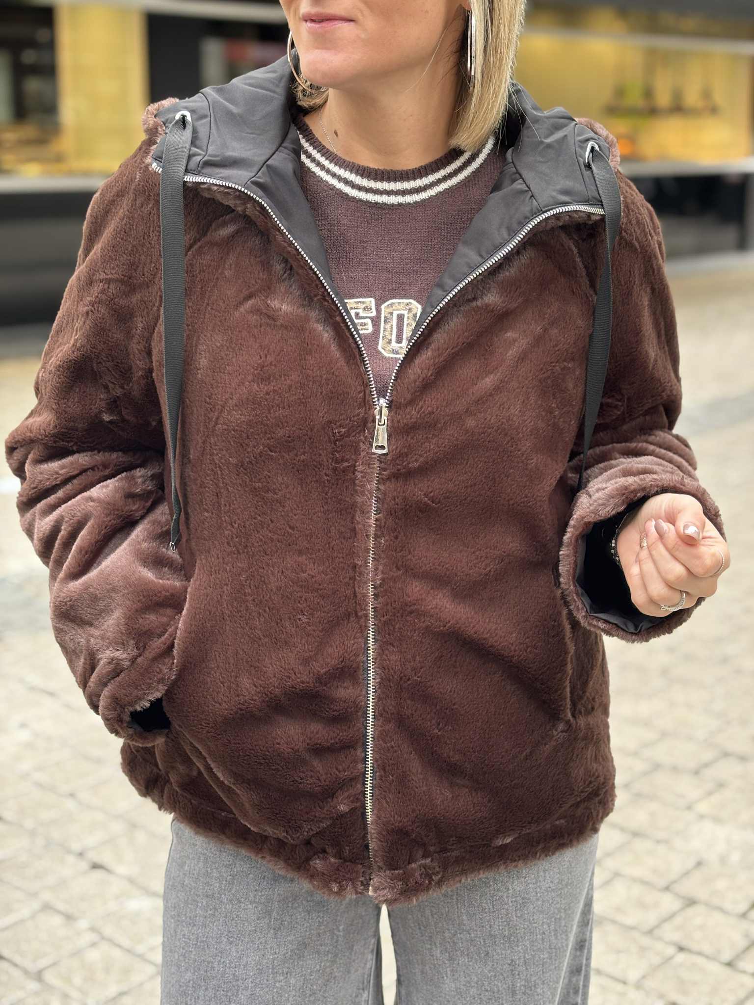 VESTE MIA