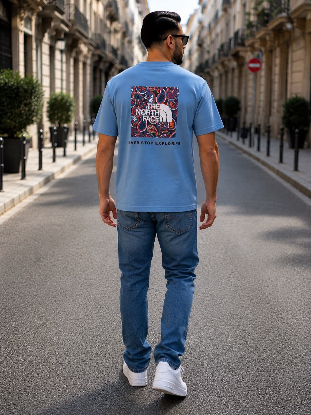T-SHIRT THE NORTH FACE