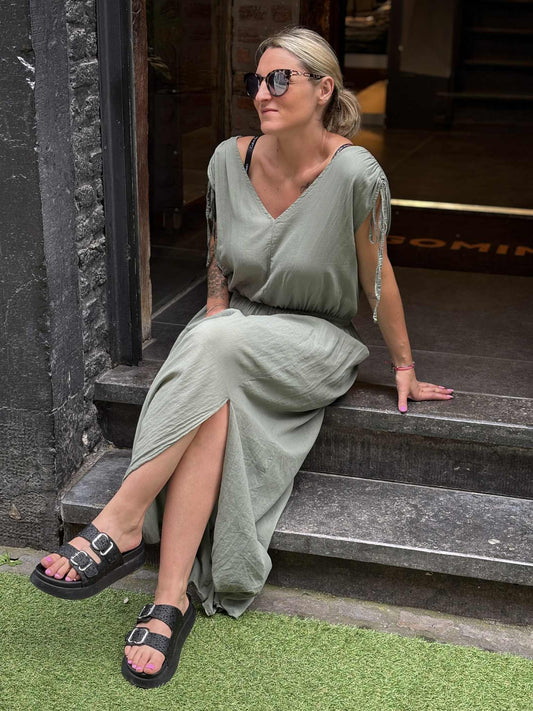 ROBE JUNE