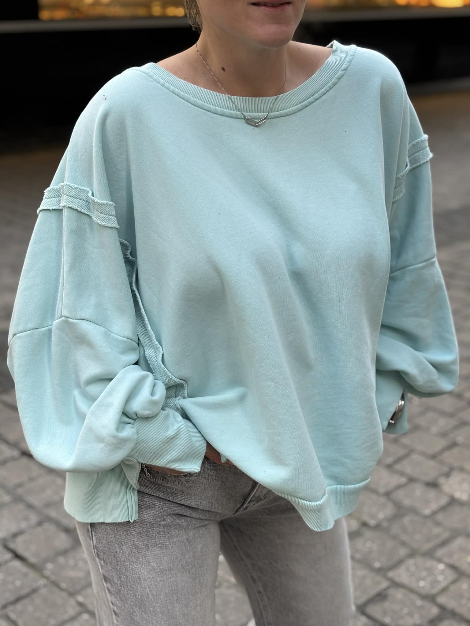 SWEAT TESSA