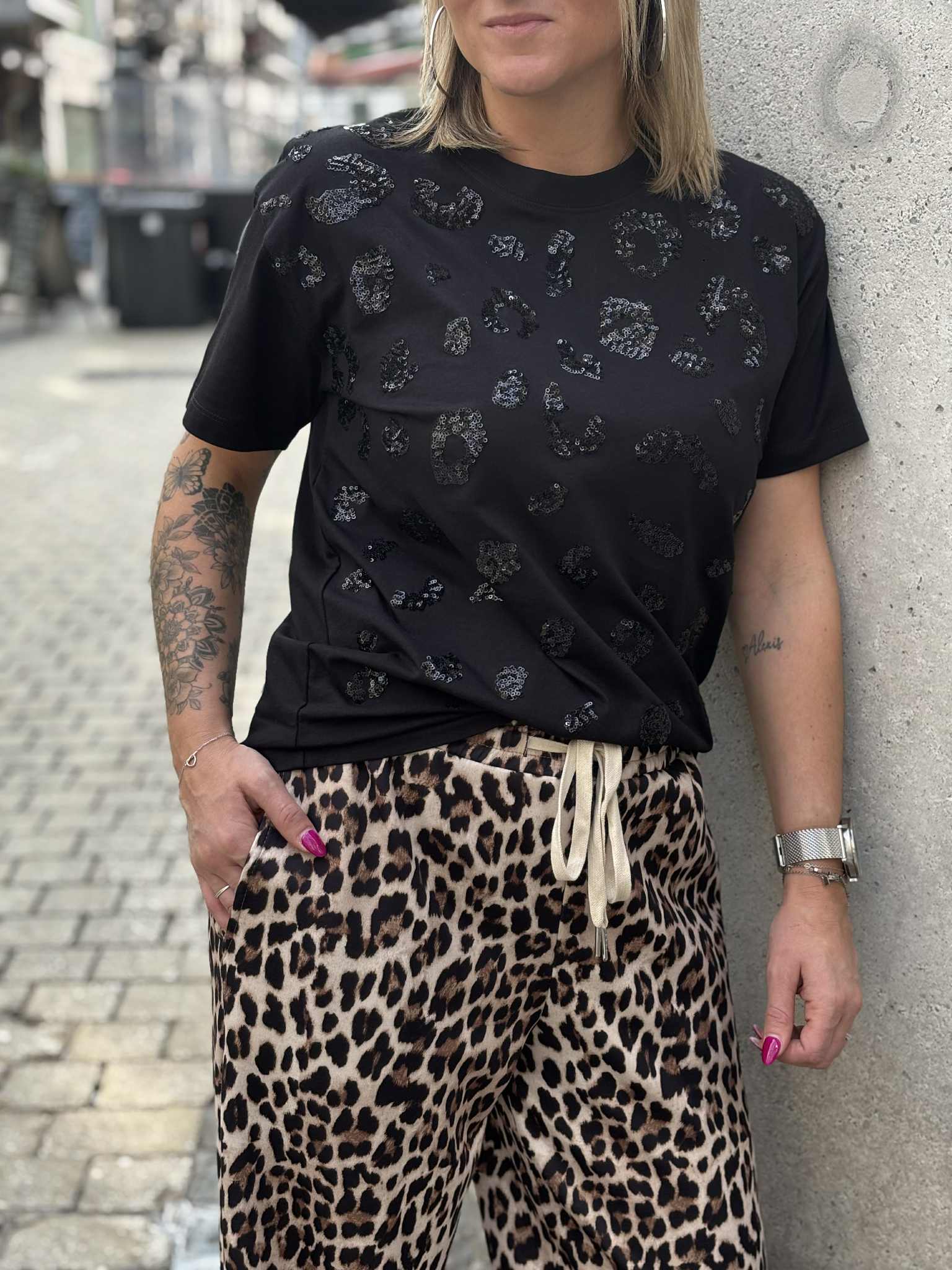 T-SHIRT DEELUXE