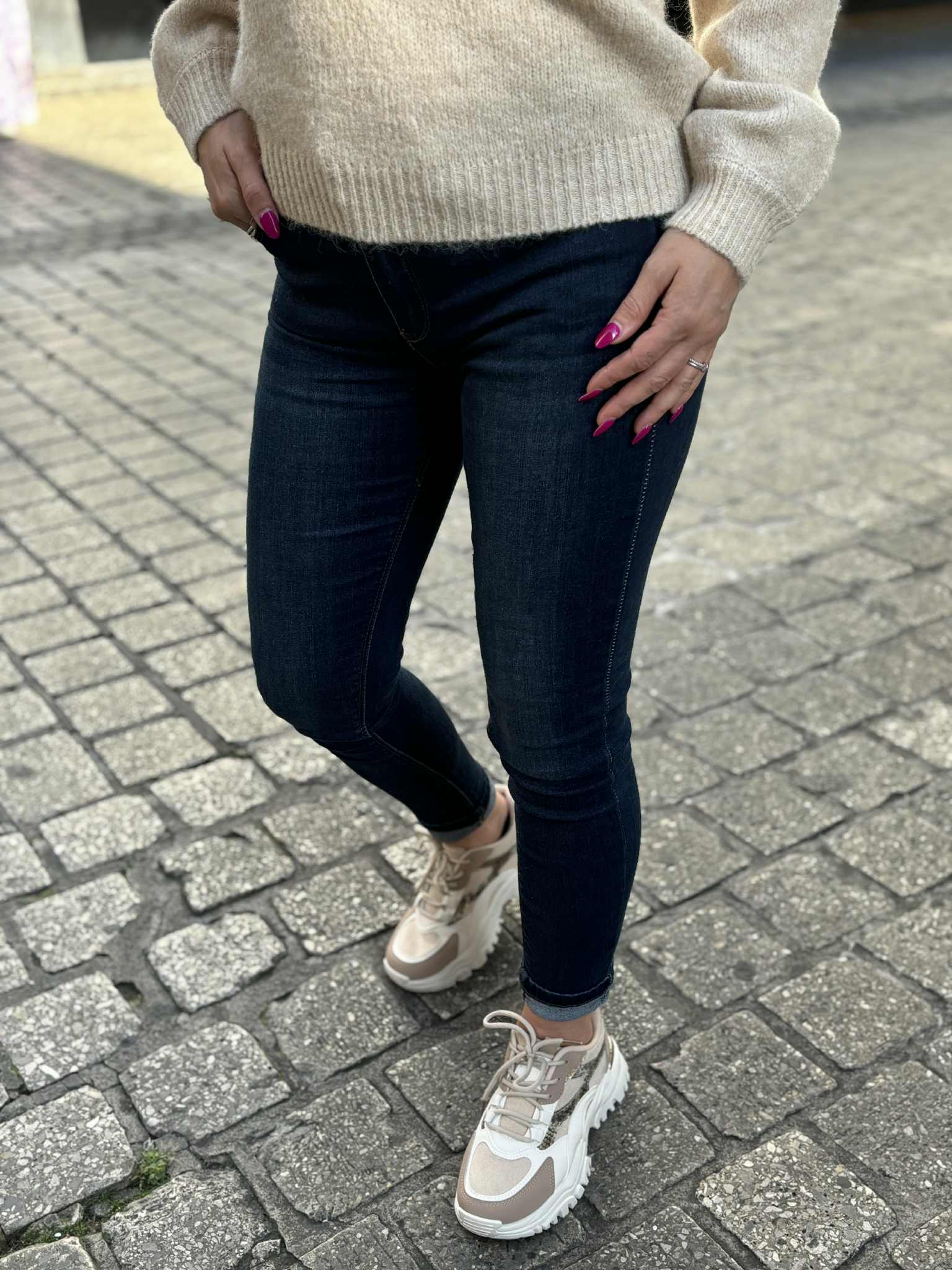 JEANS LILA