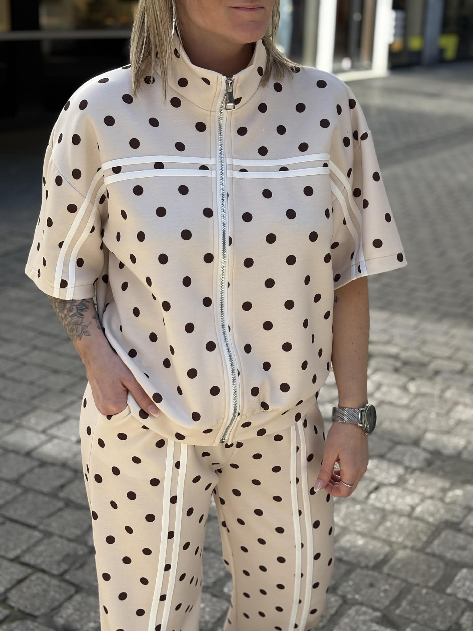 ENSEMBLE NAÏS