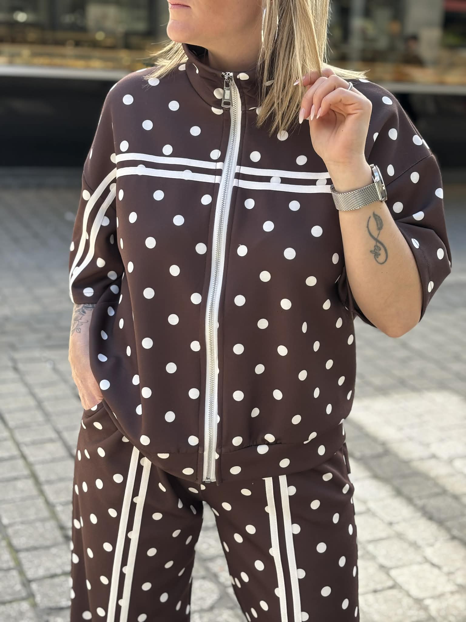 ENSEMBLE NAÏS