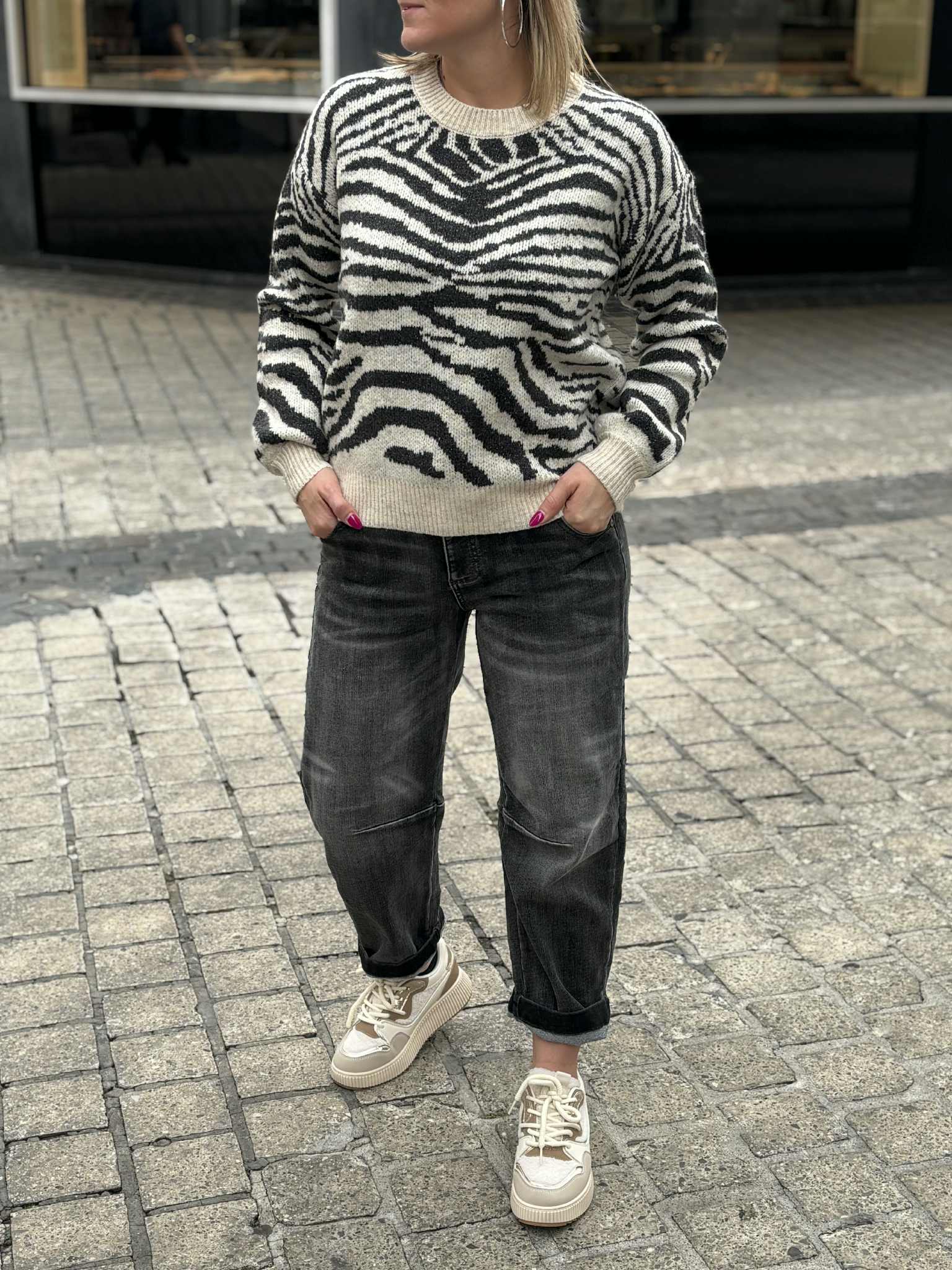 PULL DEELUXE