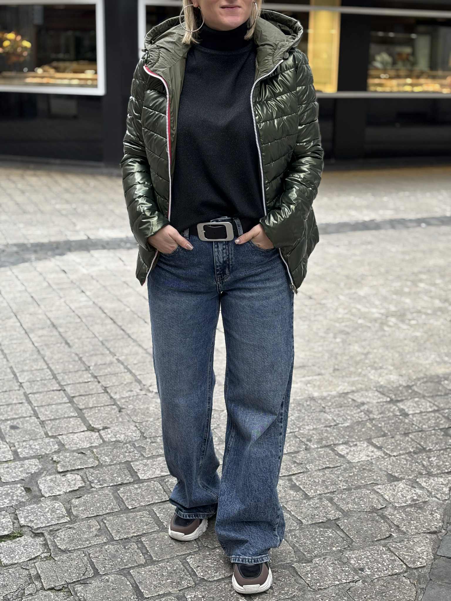 VESTE CLARA