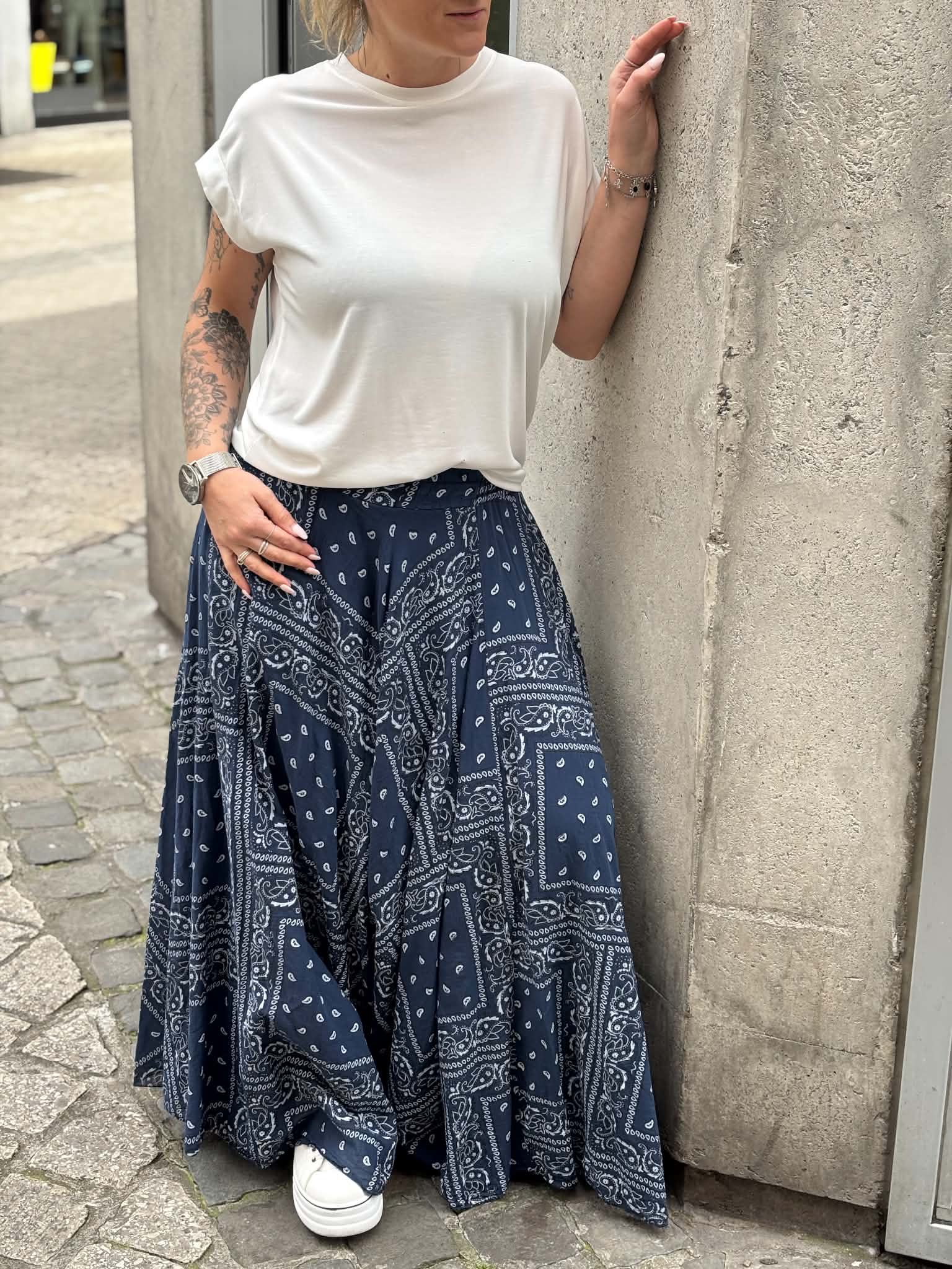JUPE ELENA