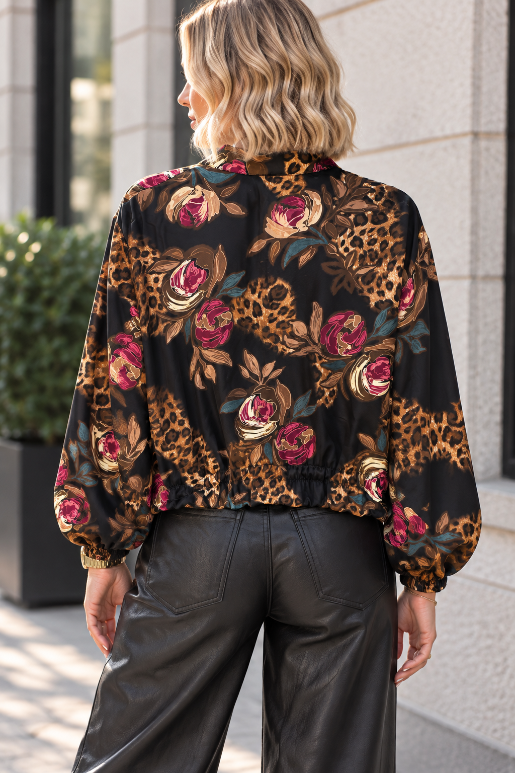 BOMBER LIVIA