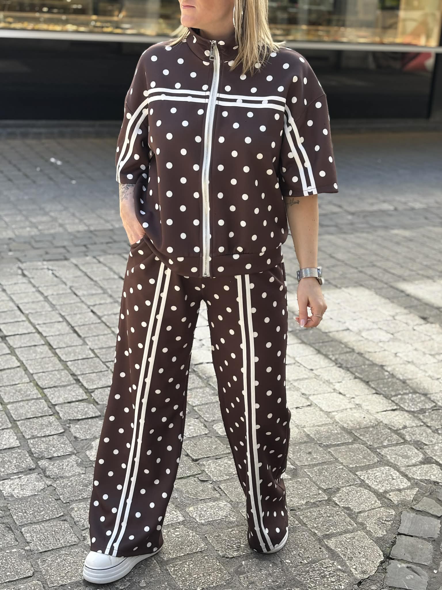 ENSEMBLE NAÏS
