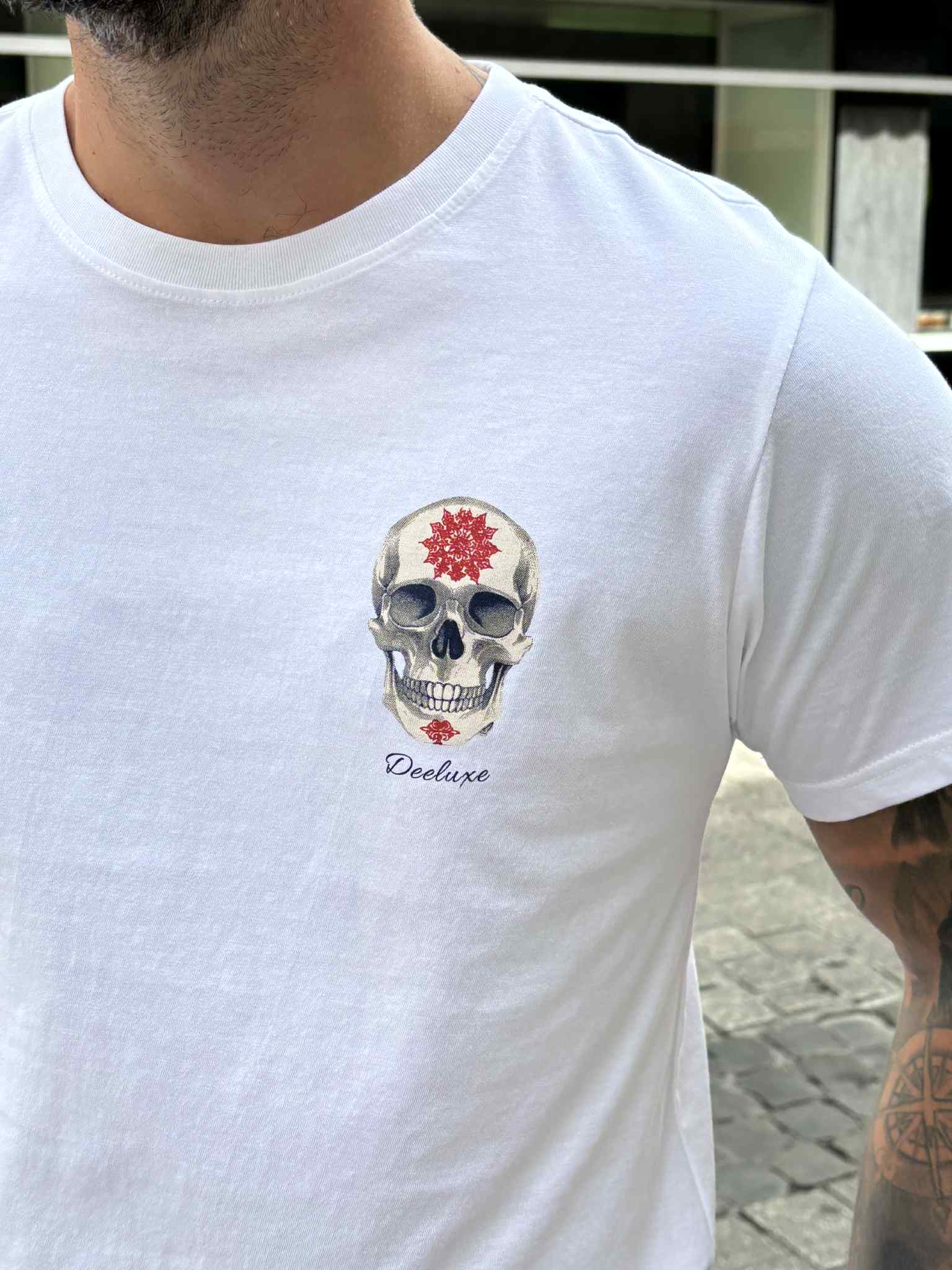 T-SHIRT DEELUXE