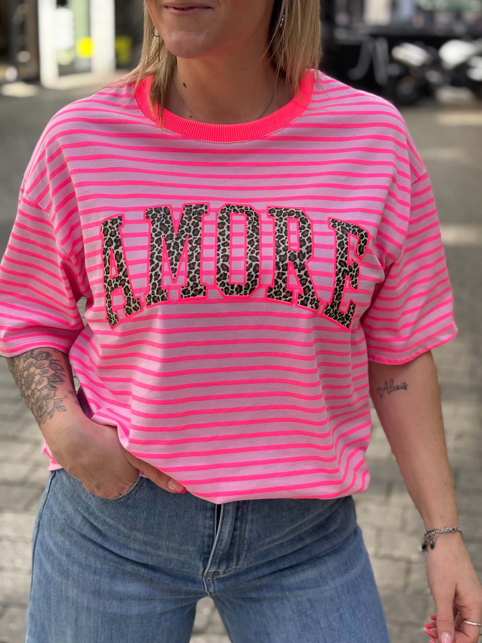 T-SHIRT AMORE