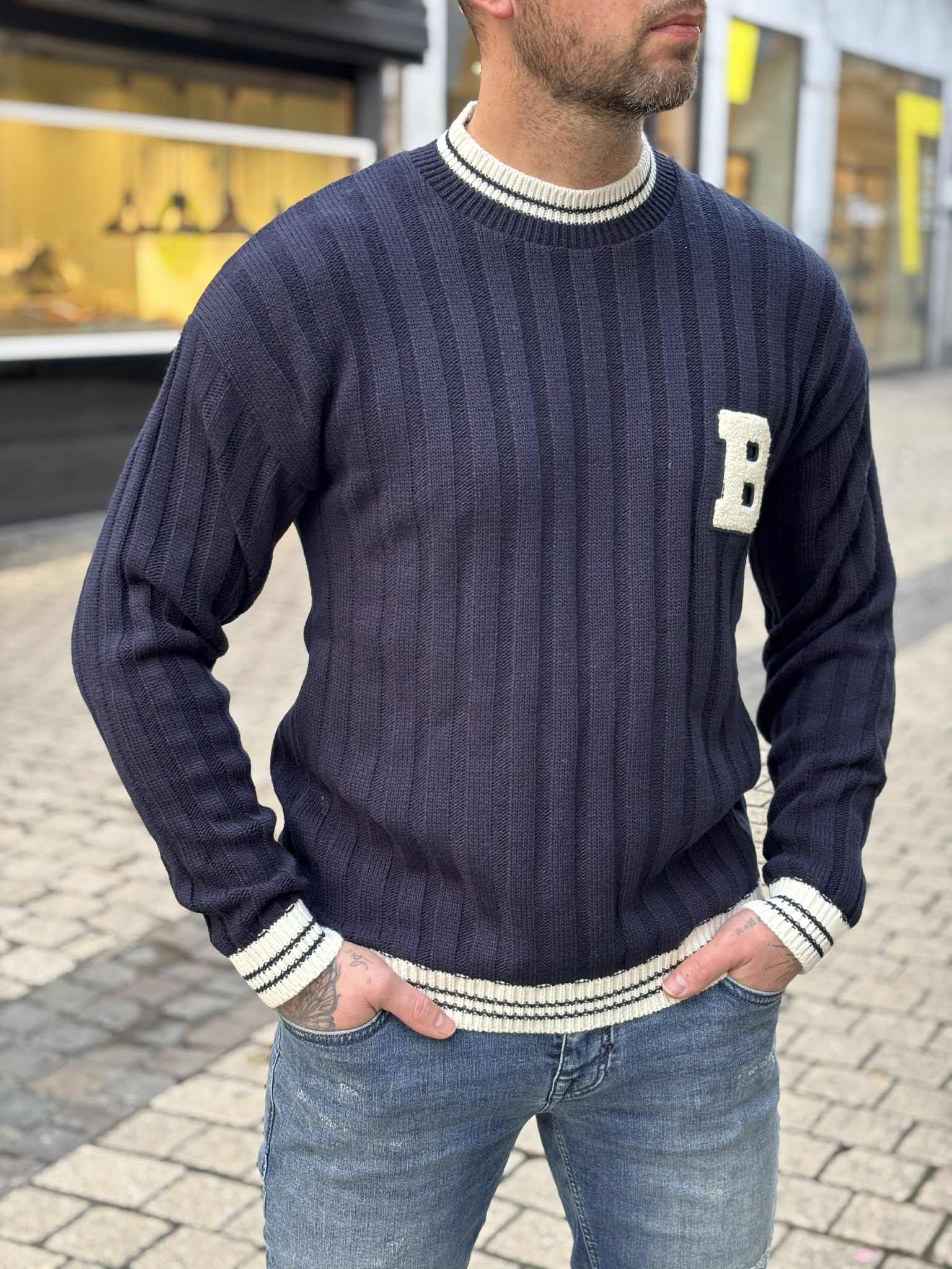 PULL B