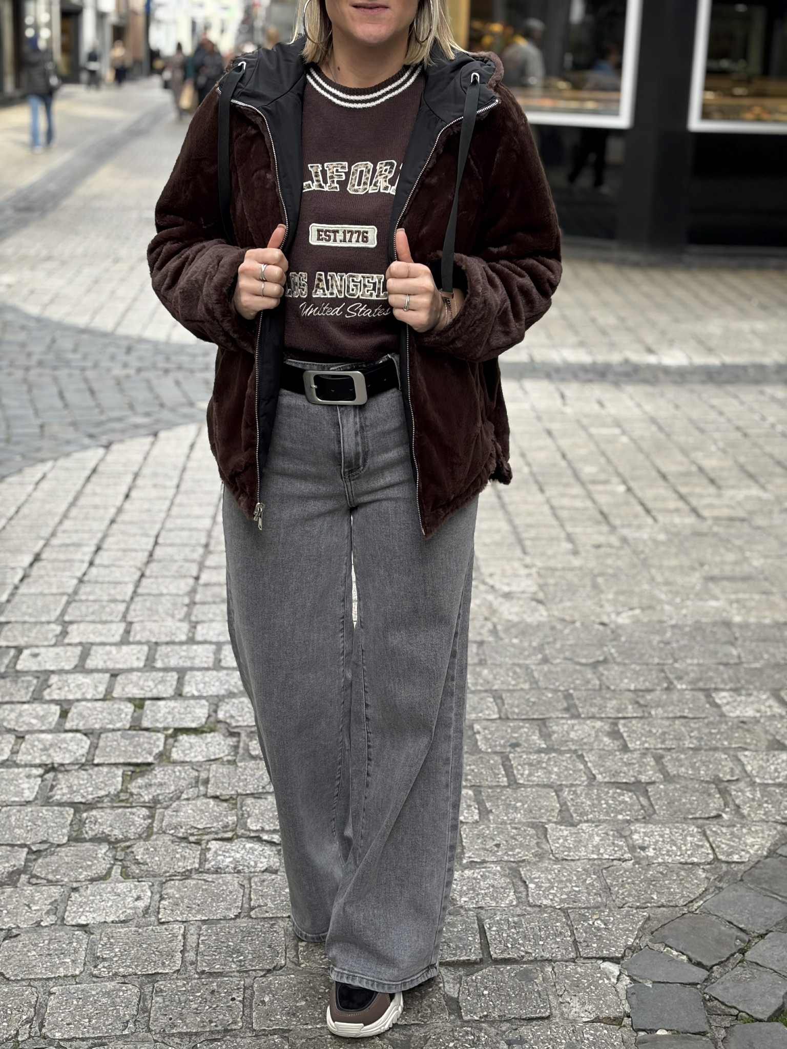 VESTE MIA